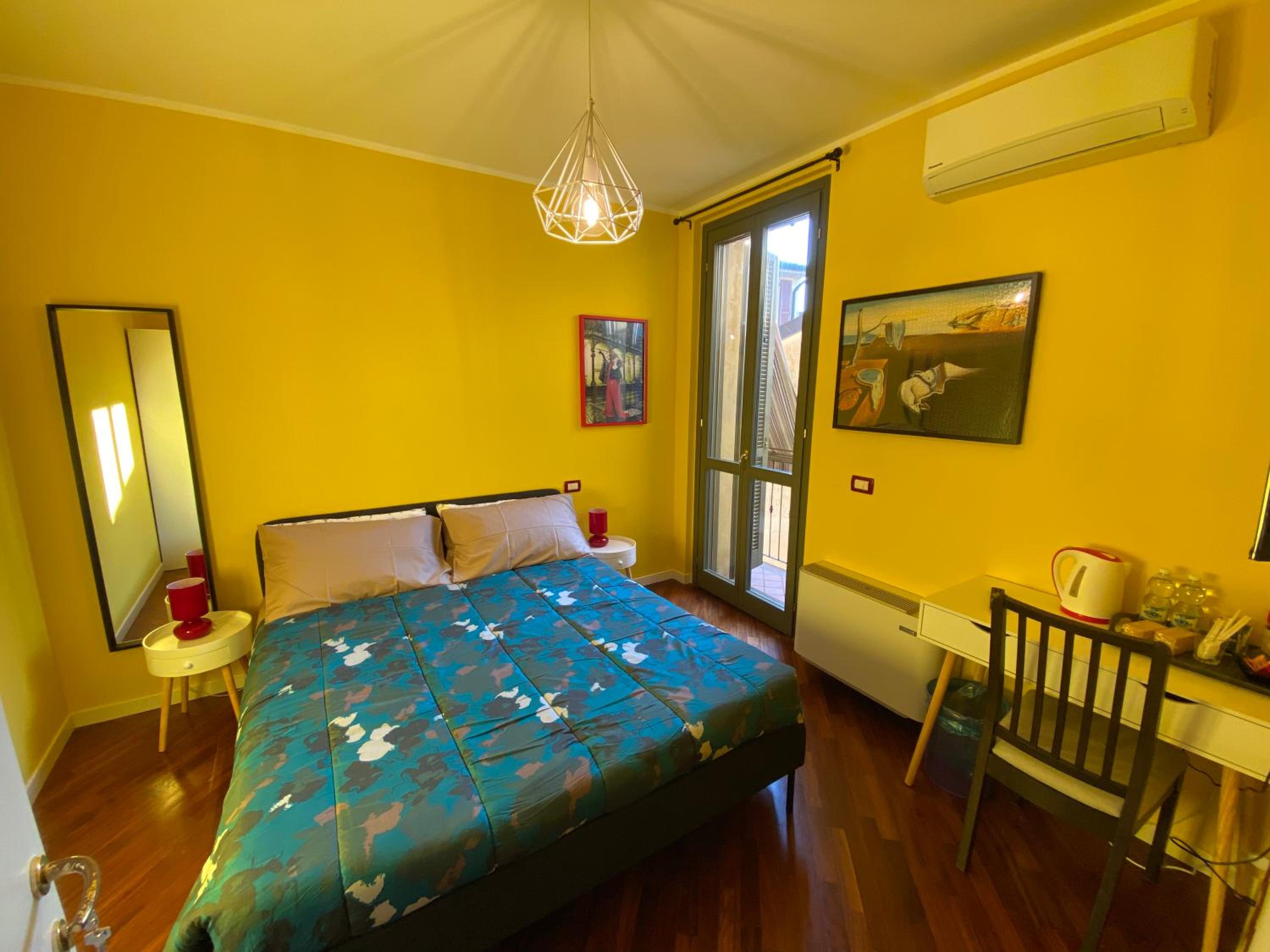 Double Room with Private External Bathroom photo 1