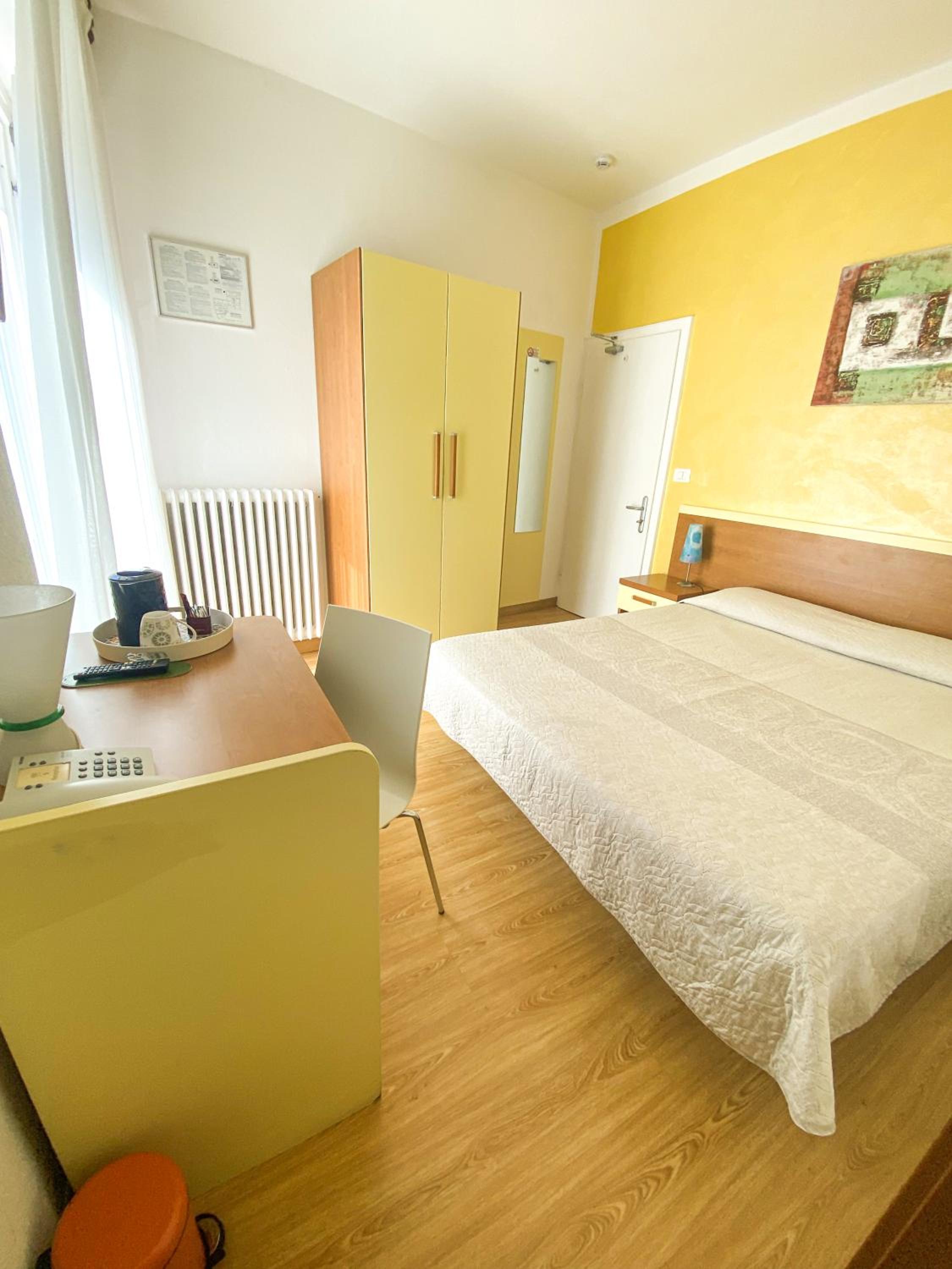 Comfort Single Room with Balcony photo 2