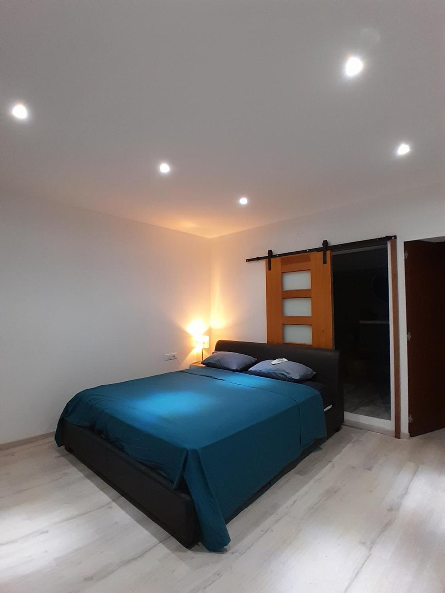 Double Room With Private Bathroom photo 1