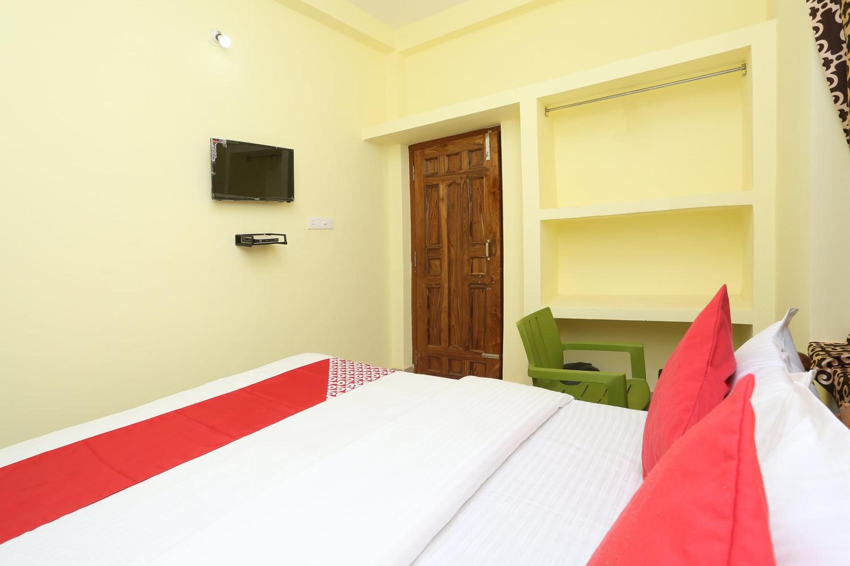 Small Double Room photo 3
