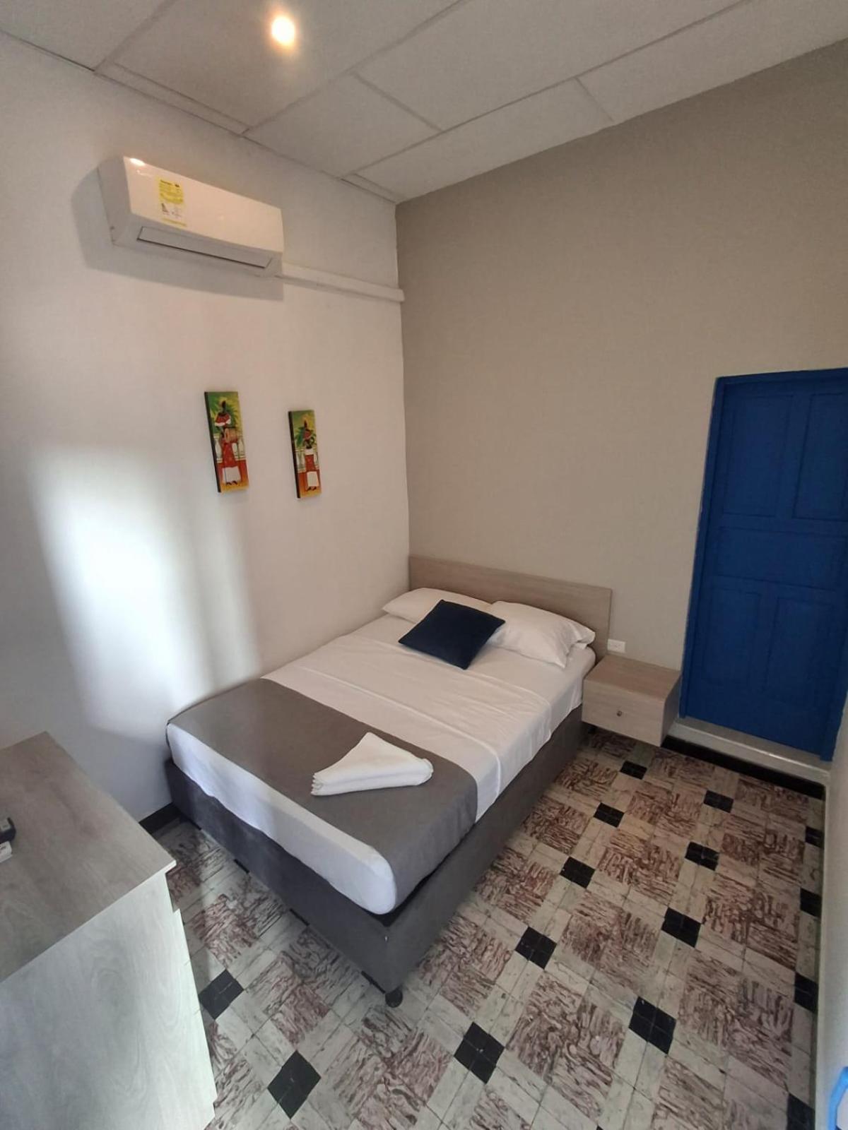 Standard Double Room with Air Conditioning photo 2