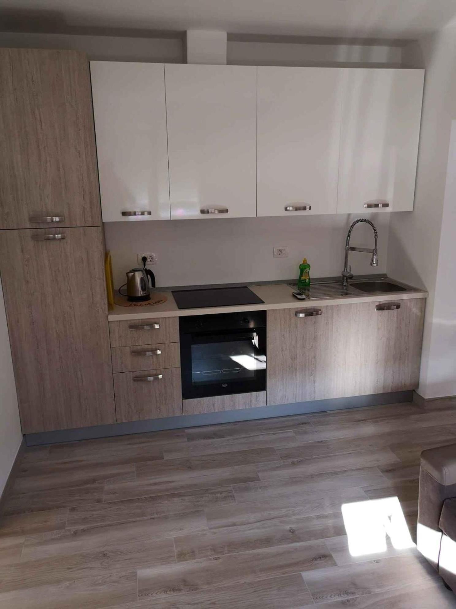 Apartment photo 3