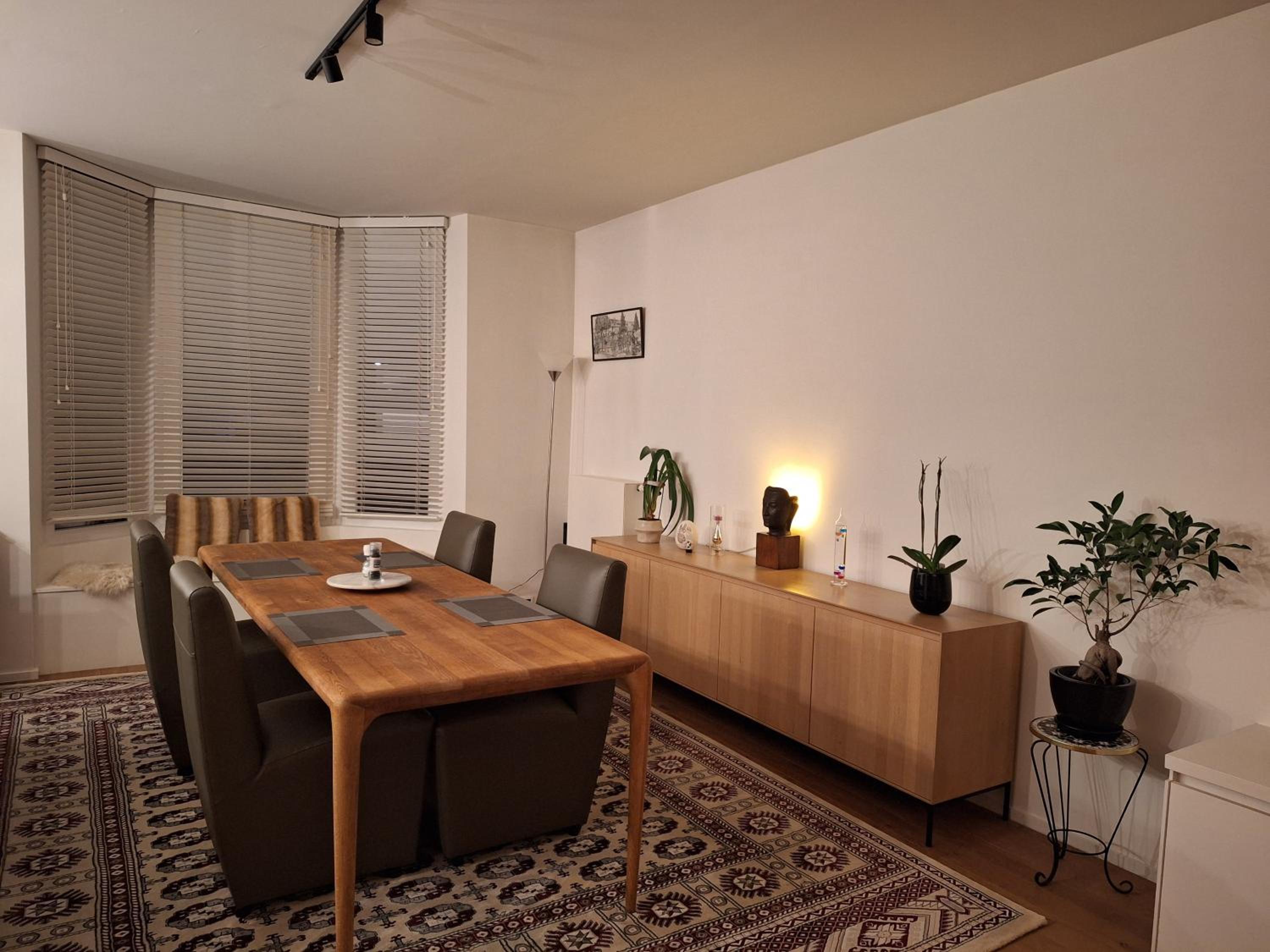 One-Bedroom Apartment photo 2