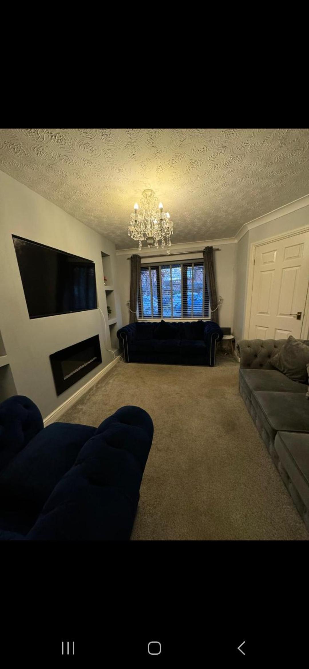 Three-Bedroom House photo 1