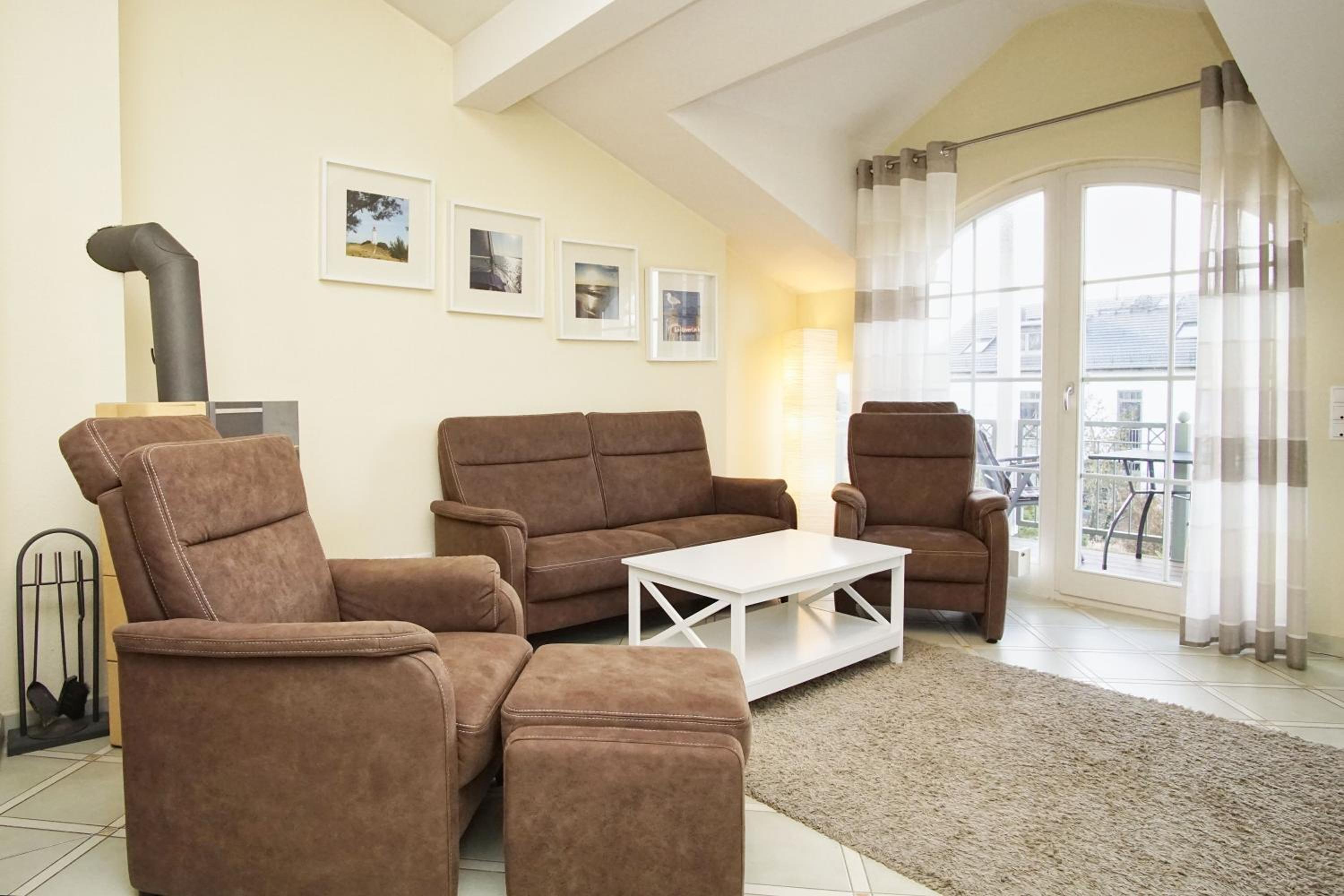 Apartment with Sea View photo 1