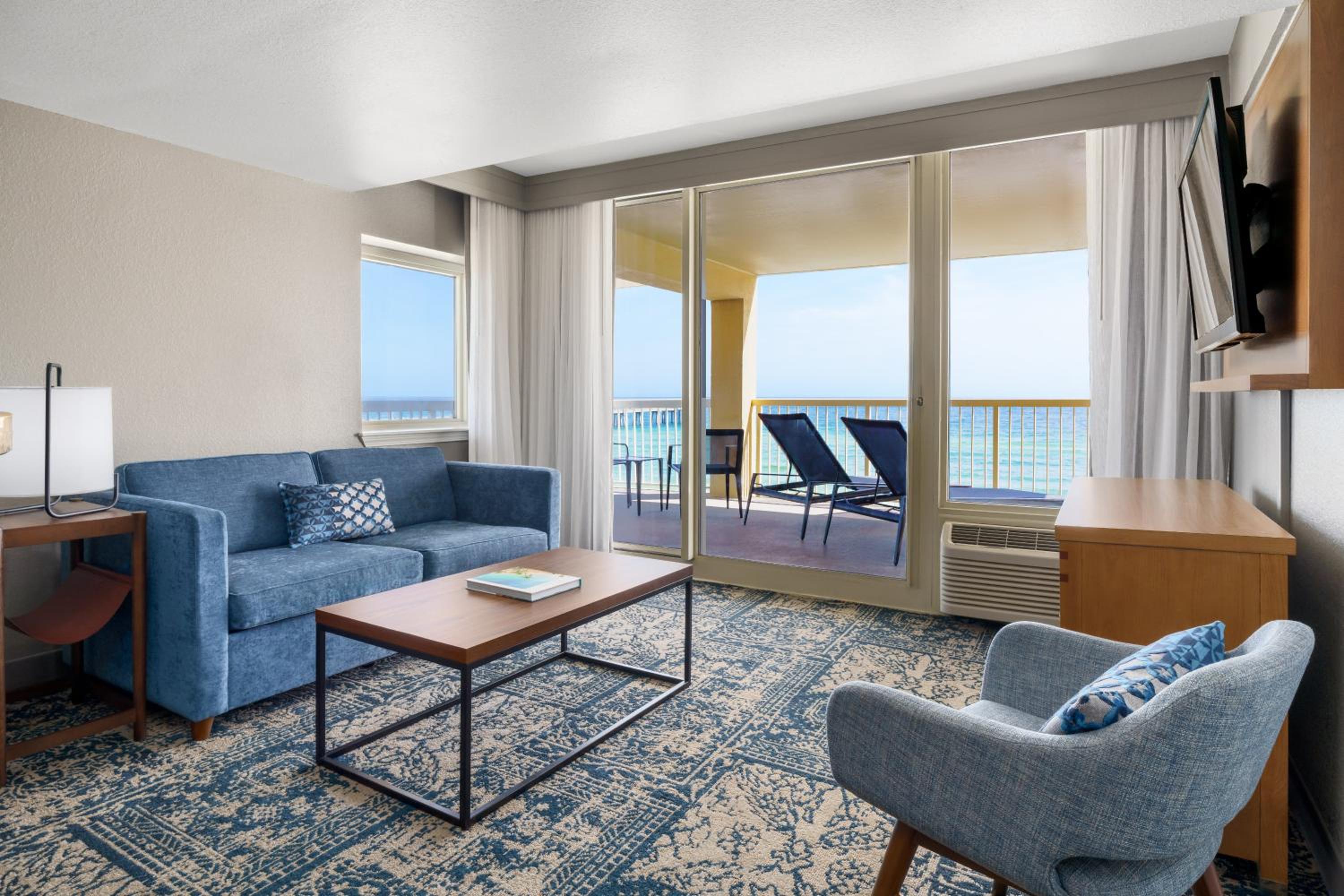 Suite with Two Queen Beds, Balcony and Gulf View - Photo 1