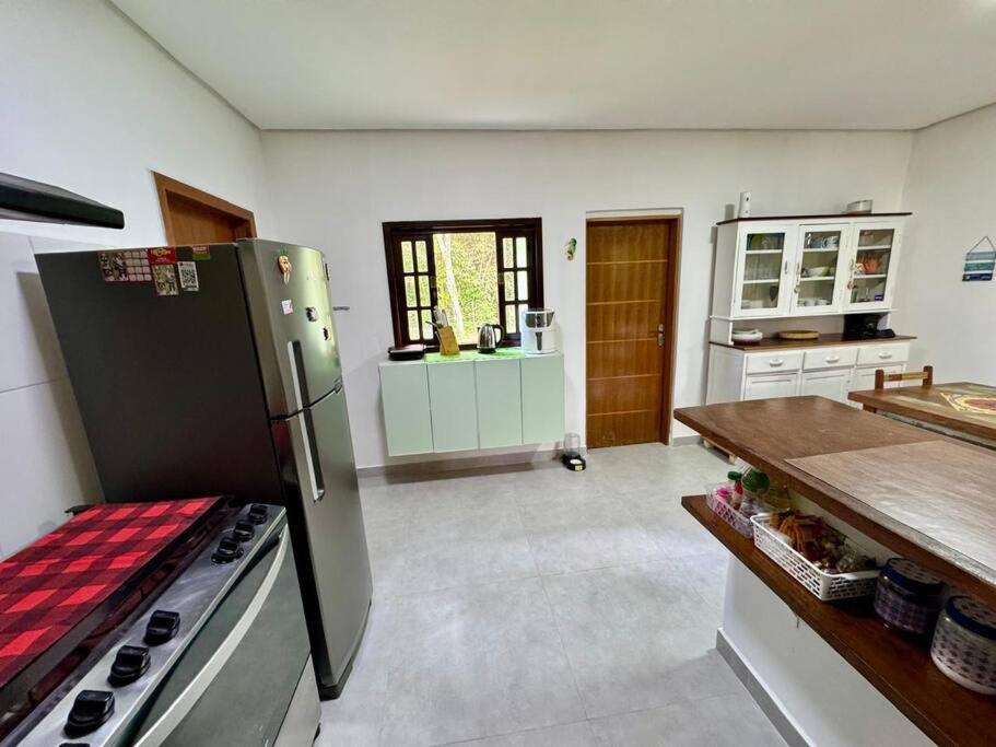 Three-Bedroom House photo 3
