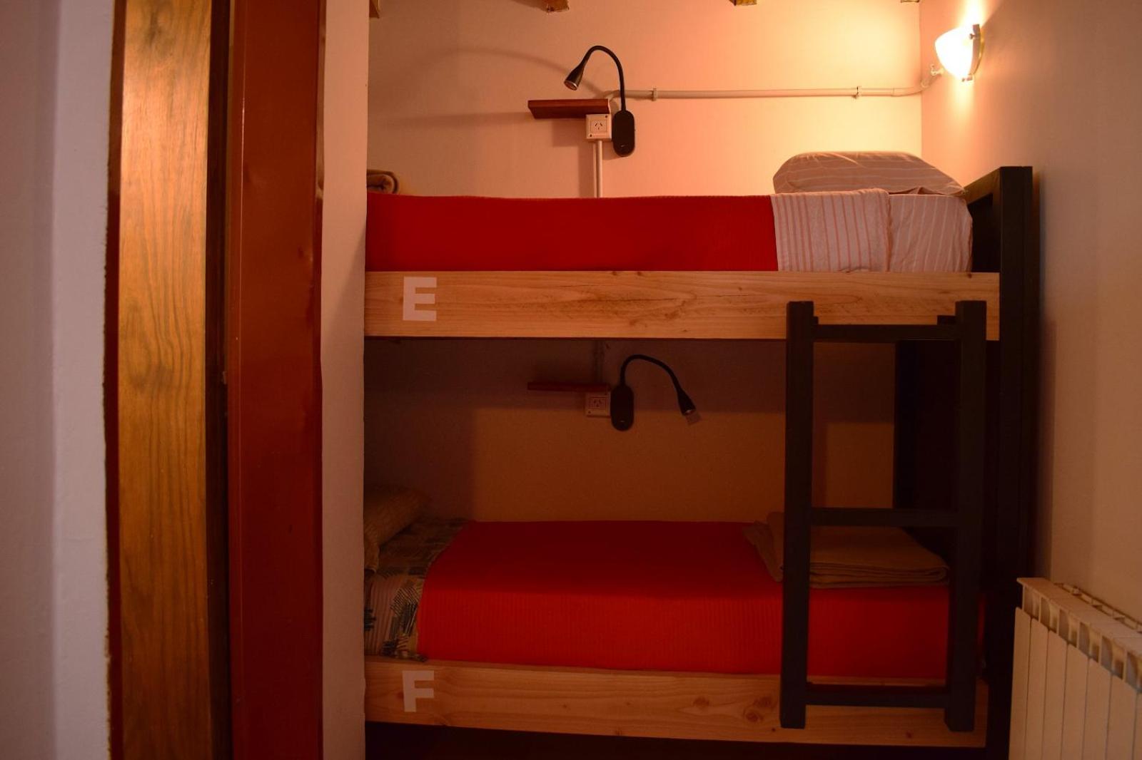 Single Bed in Mixed Dormitory Room ( 6 Adults ) photo 1