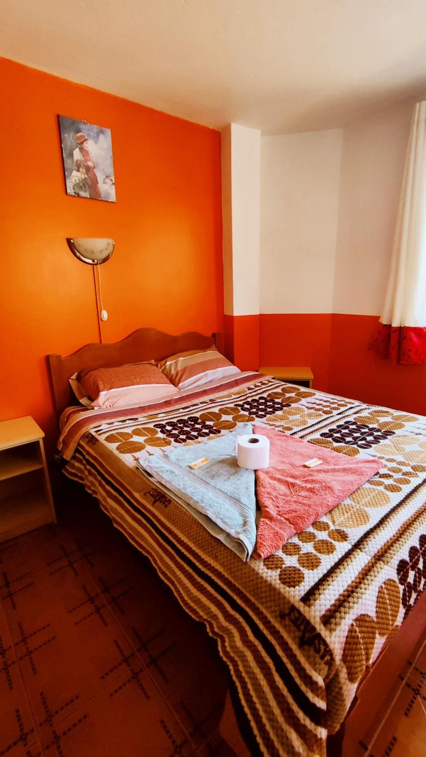 Double Room with Shared Bathroom photo 2