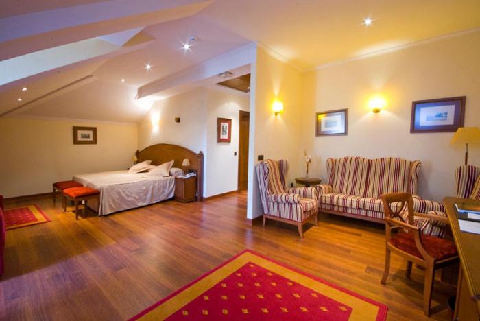Deluxe Double Room photo 2