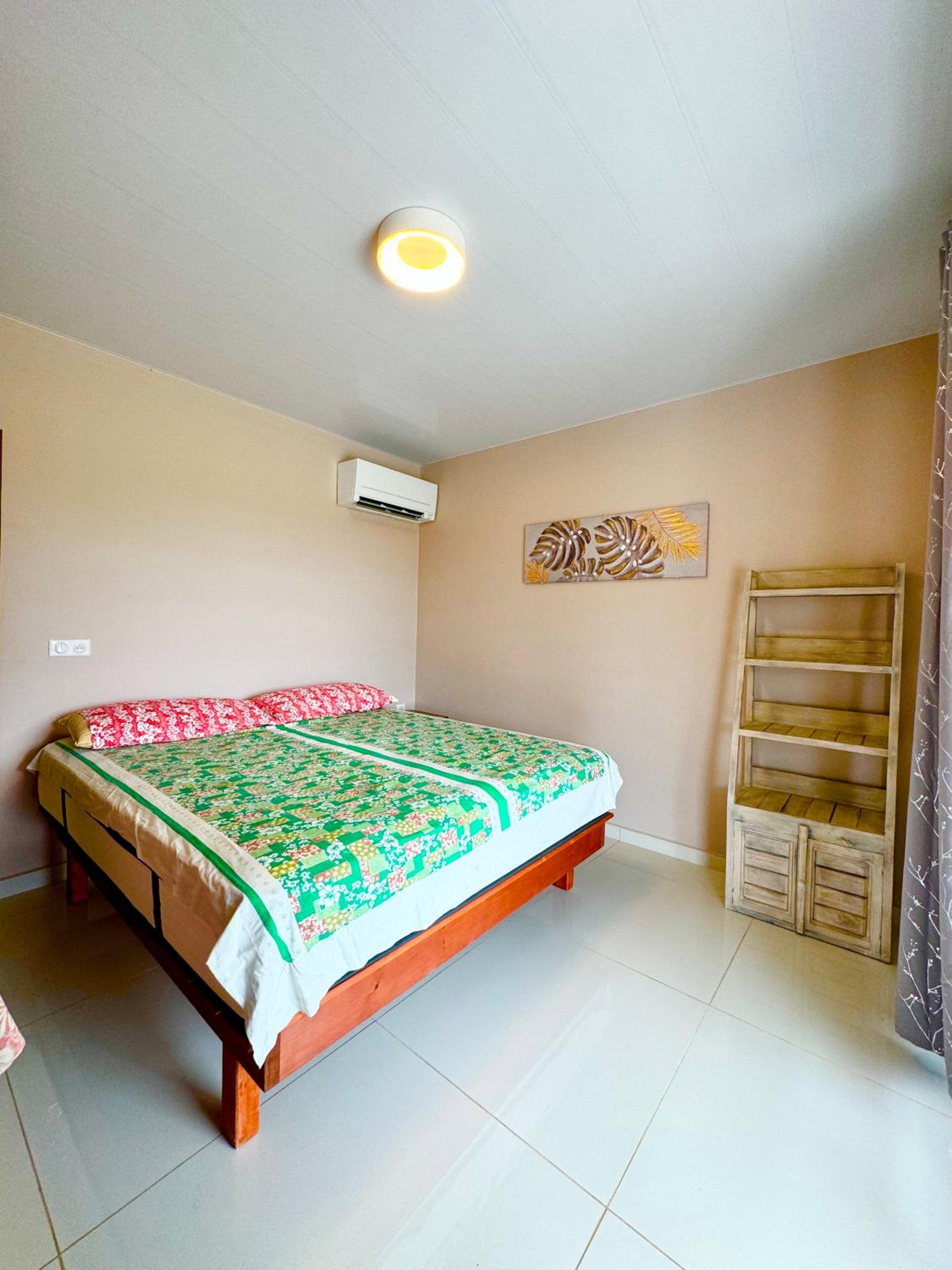 Three-Bedroom Villa photo 2