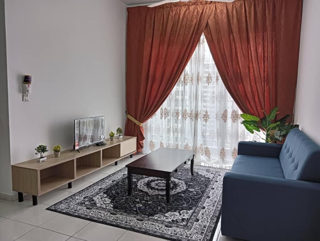 One-Bedroom Apartment photo 3