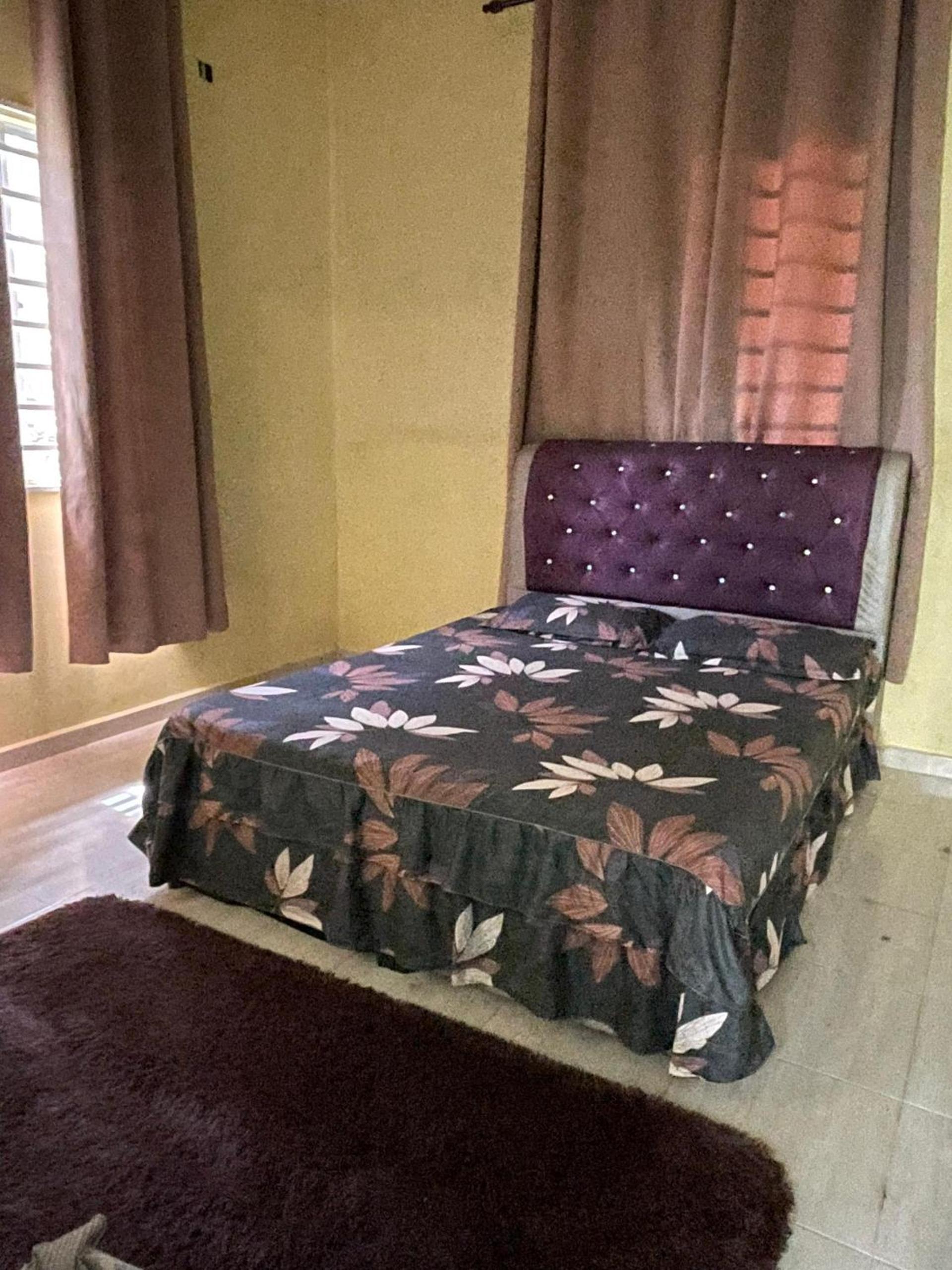 Two-Bedroom House photo 3