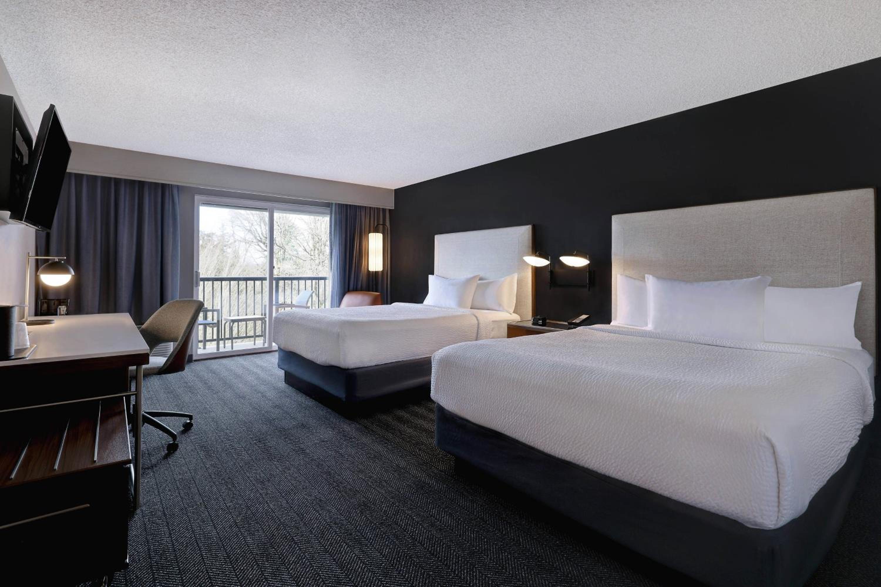 Queen Room with Two Queen Beds - Photo 1