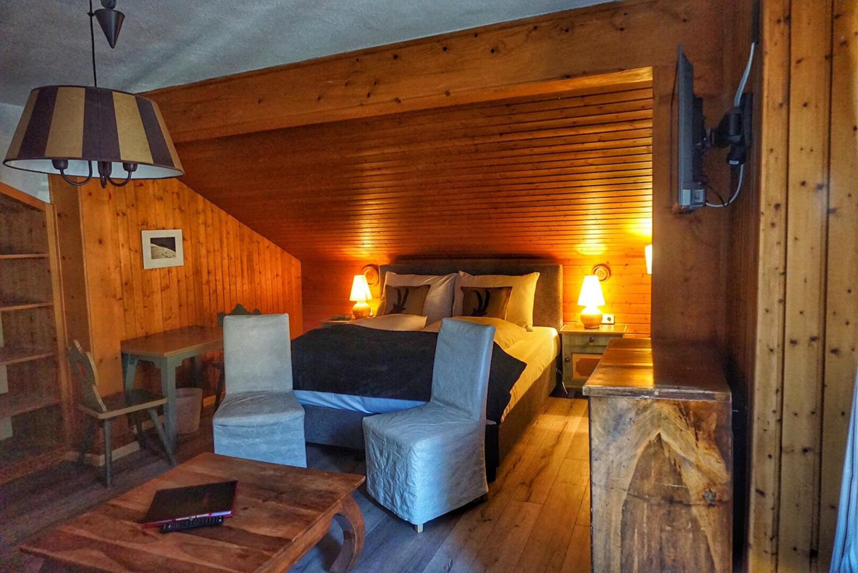 Junior Suite (2 Adults) - Photo 8