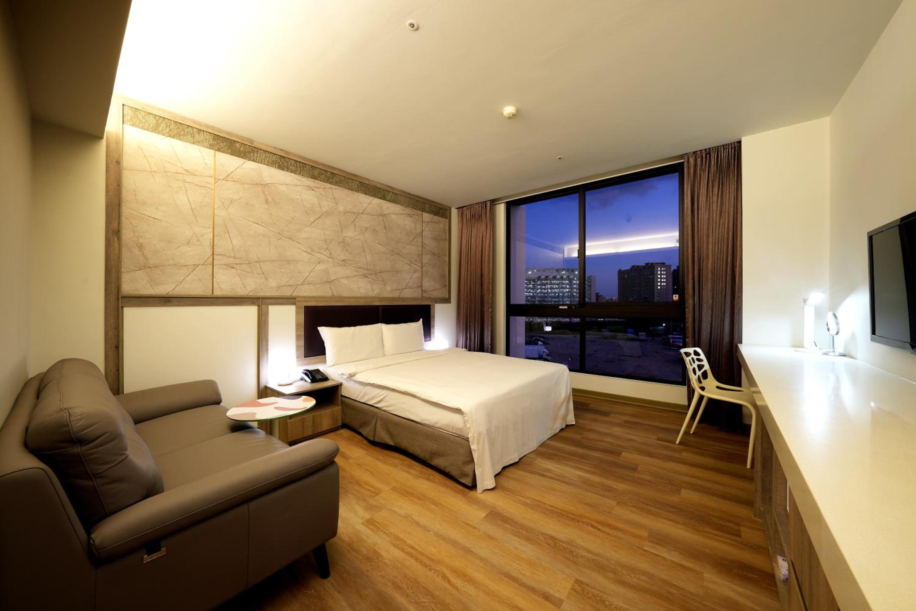 Standard Double Room photo 2