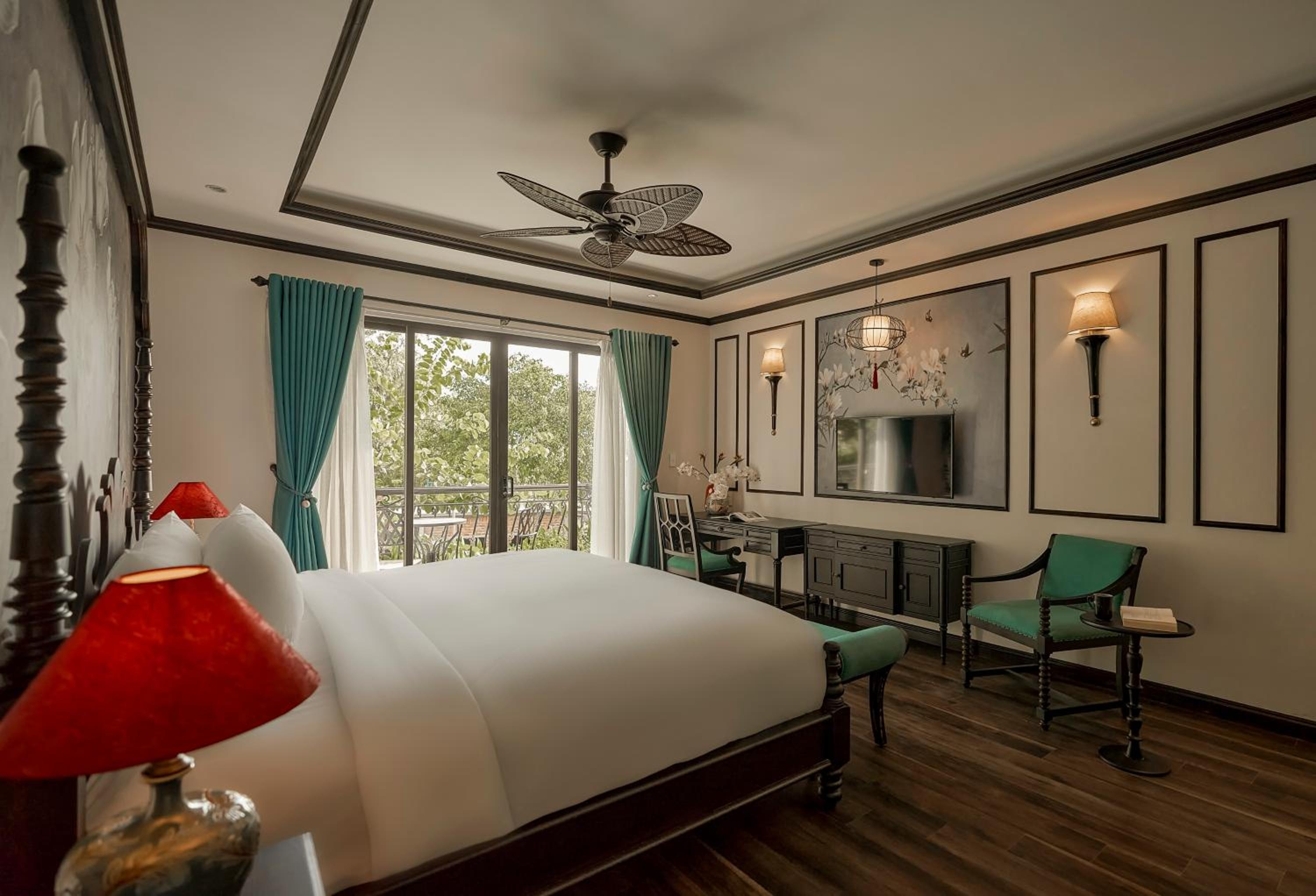 Signature Suite With Garden View - Photo 8