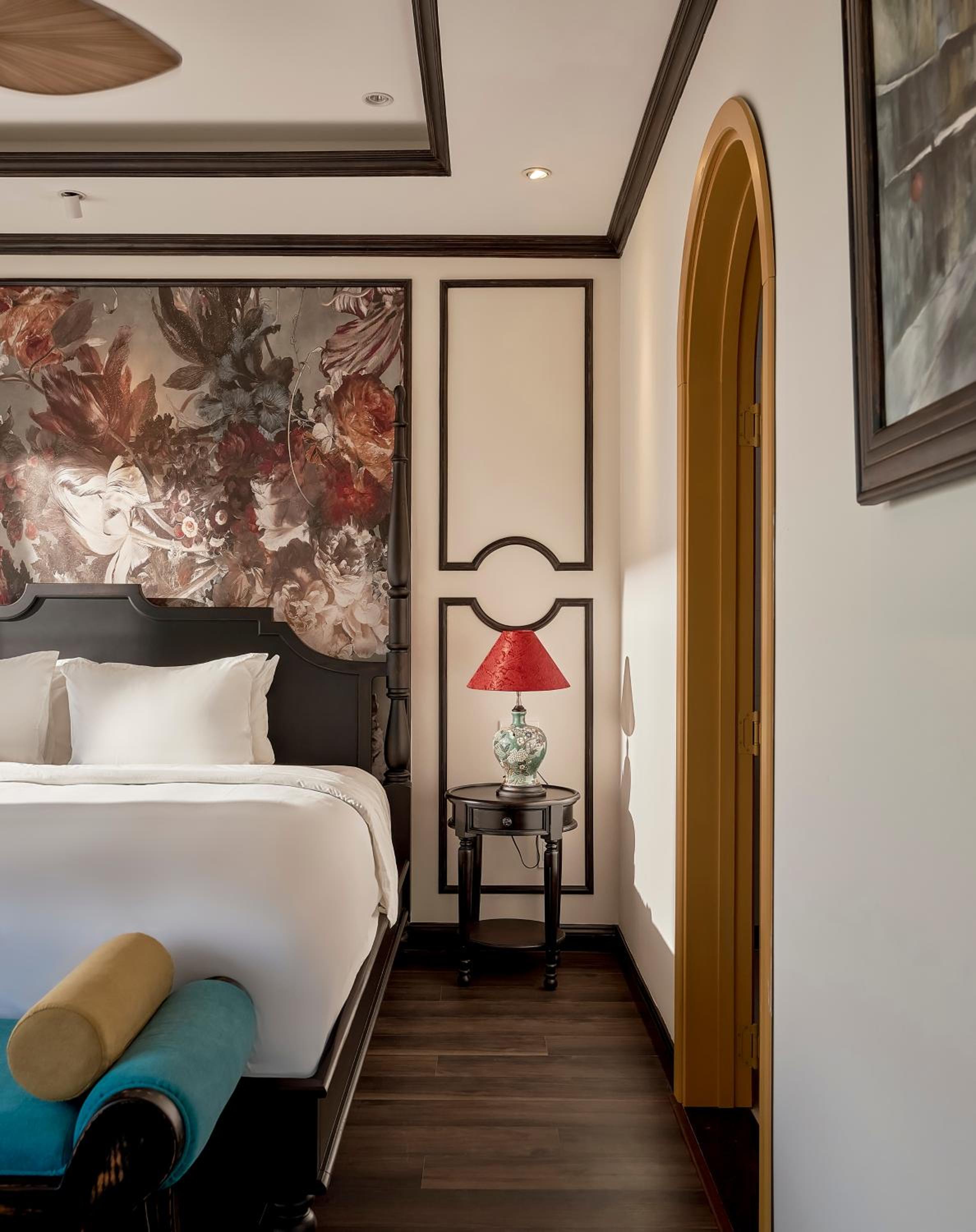 Signature Suite With Garden View - Photo 20