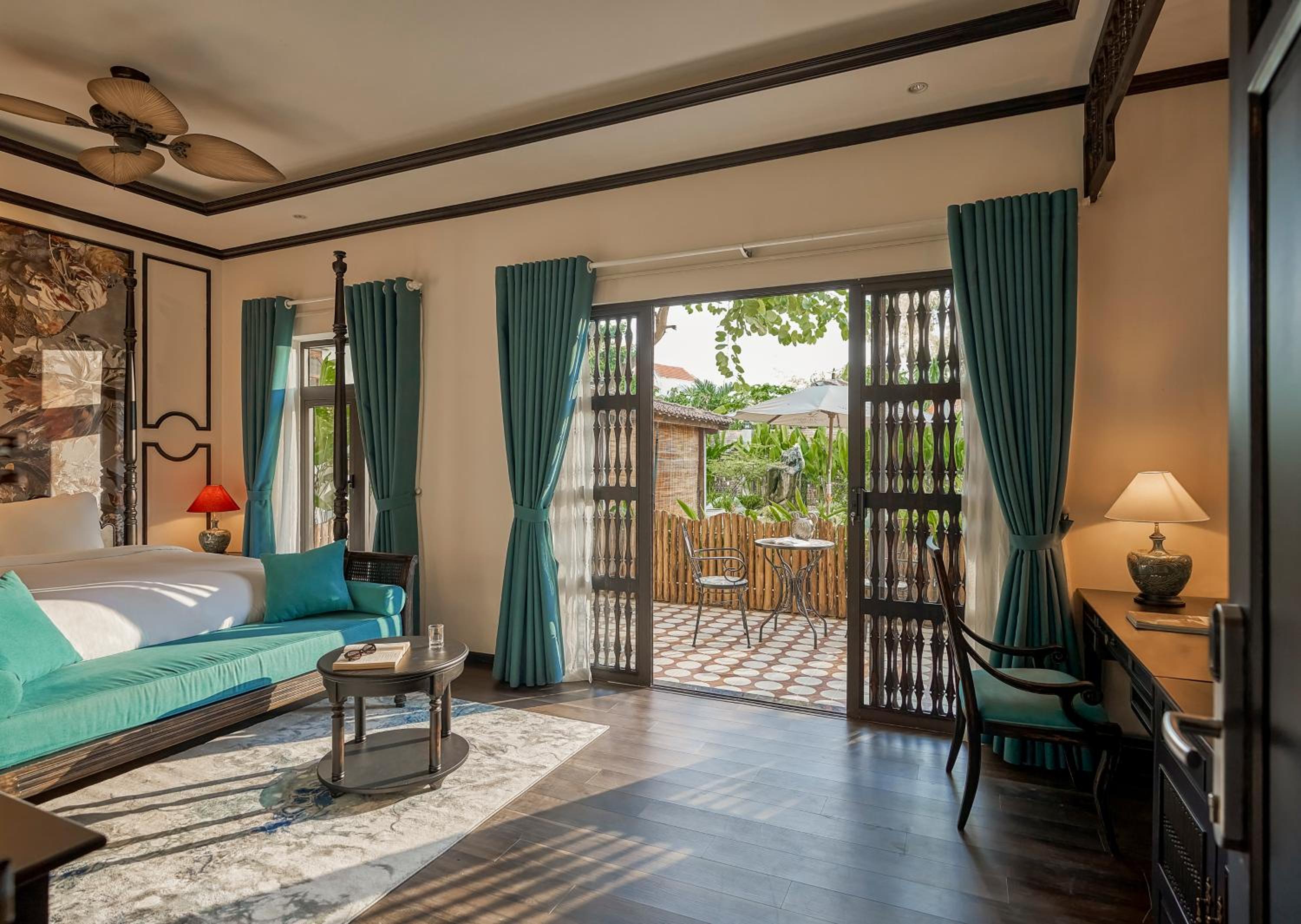 Signature Suite With Garden View - Photo 28