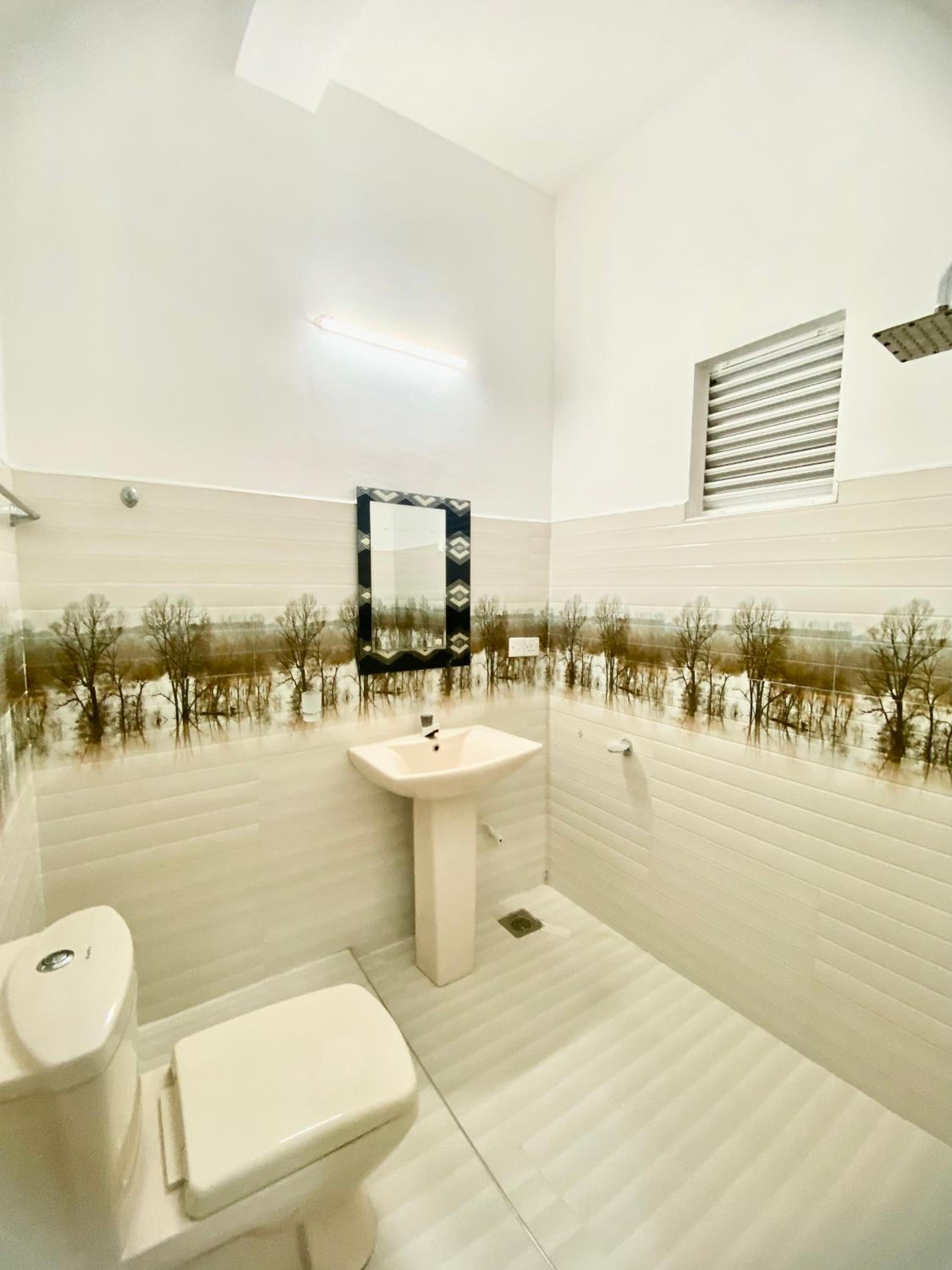 Deluxe Triple Room photo 2
