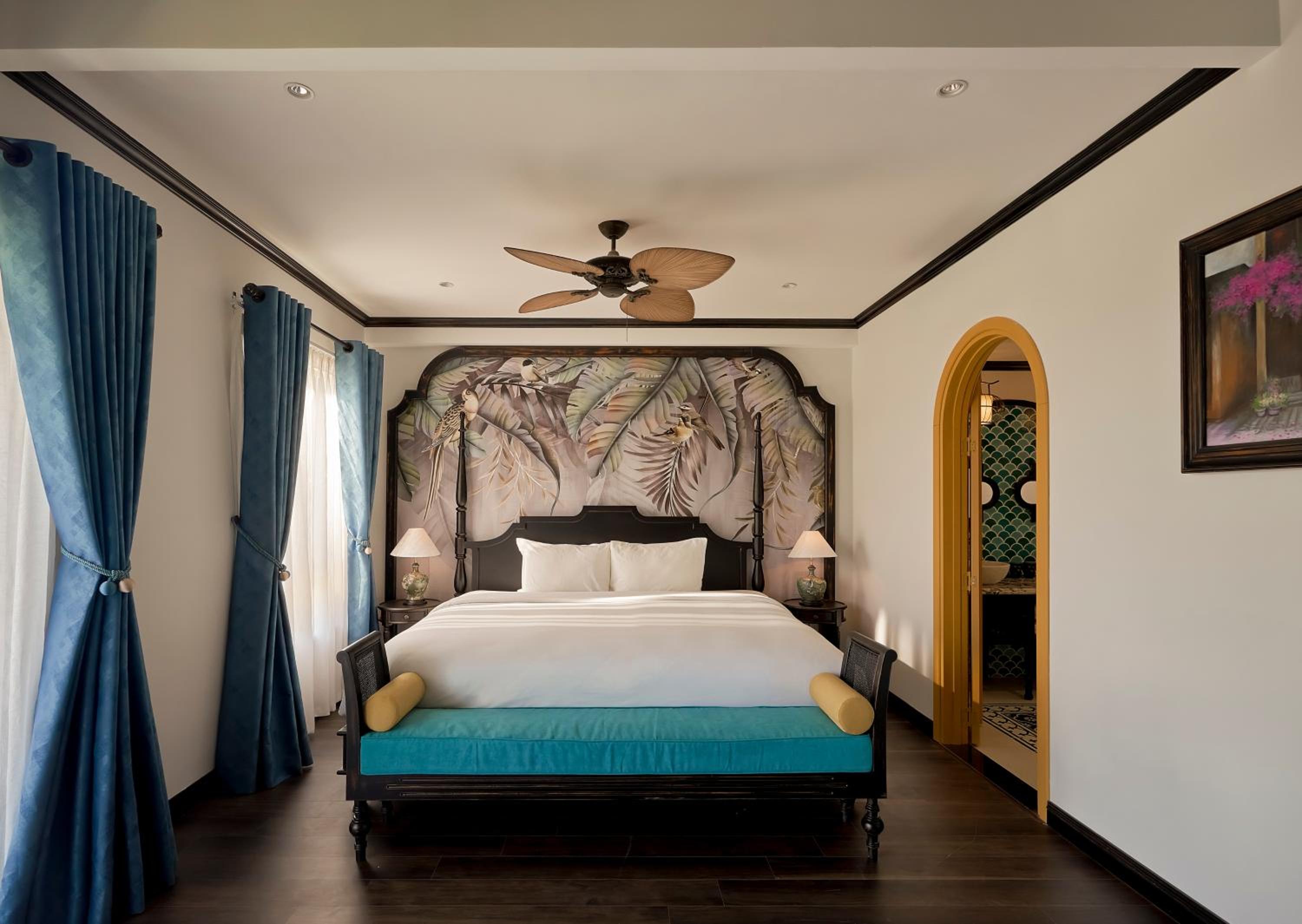 Family Suite With Garden View - Photo 11