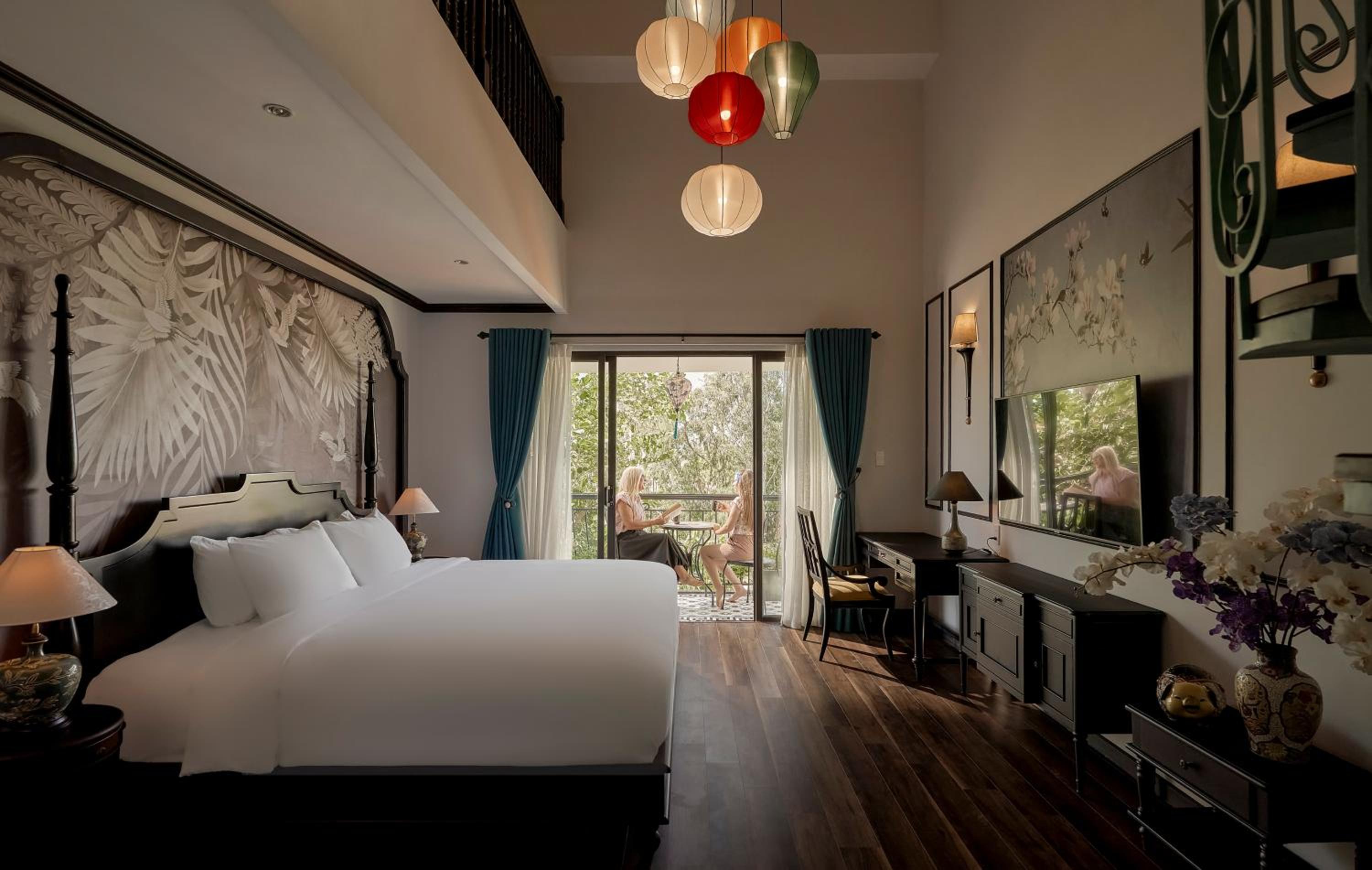 Family Suite With Garden View - Photo 1