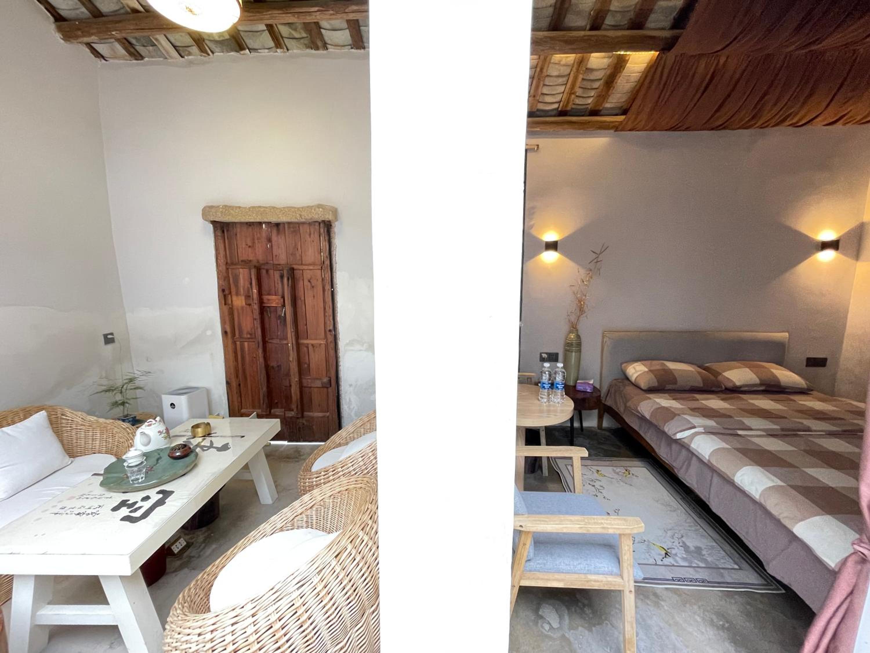 Double or Twin Room with Private Bathroom photo 1