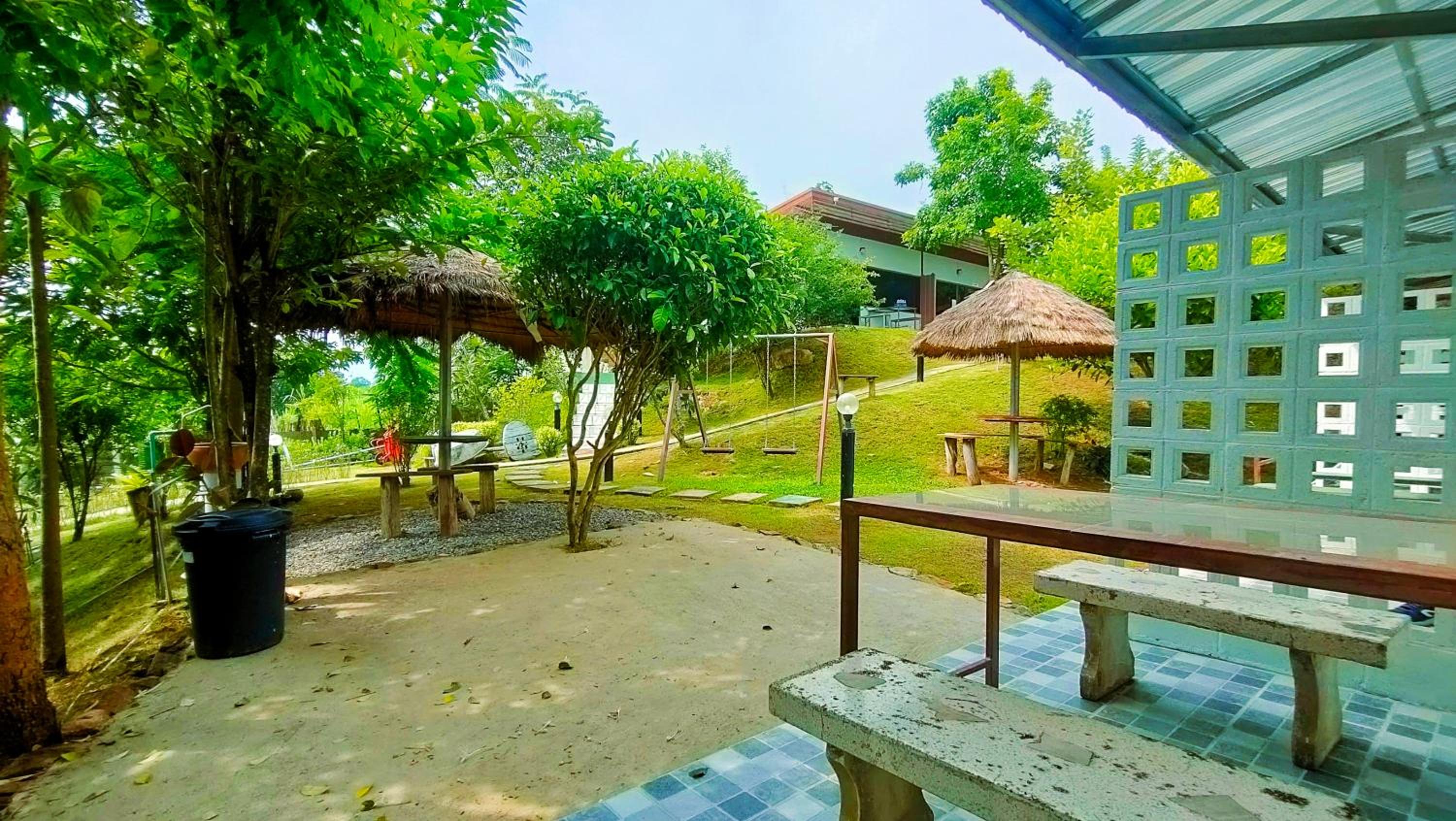 Double Room with View - Photo 2