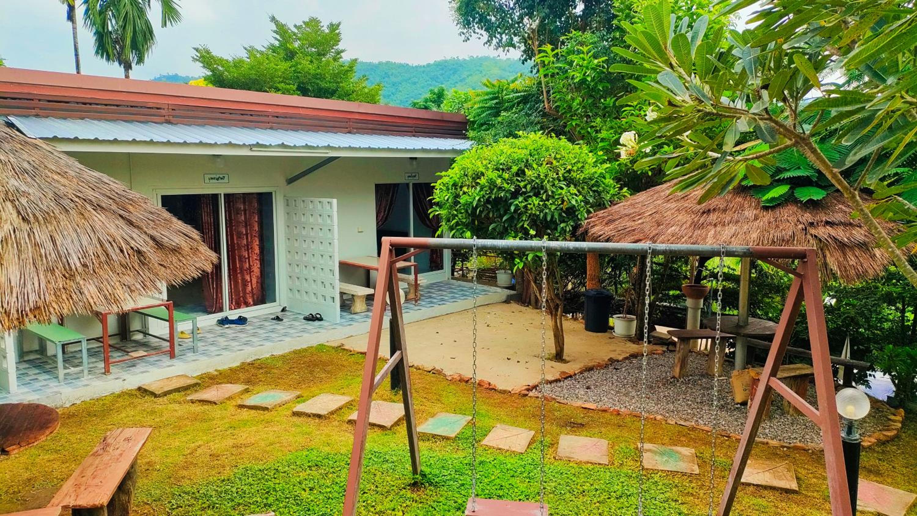 Triple Room with View - Photo 1
