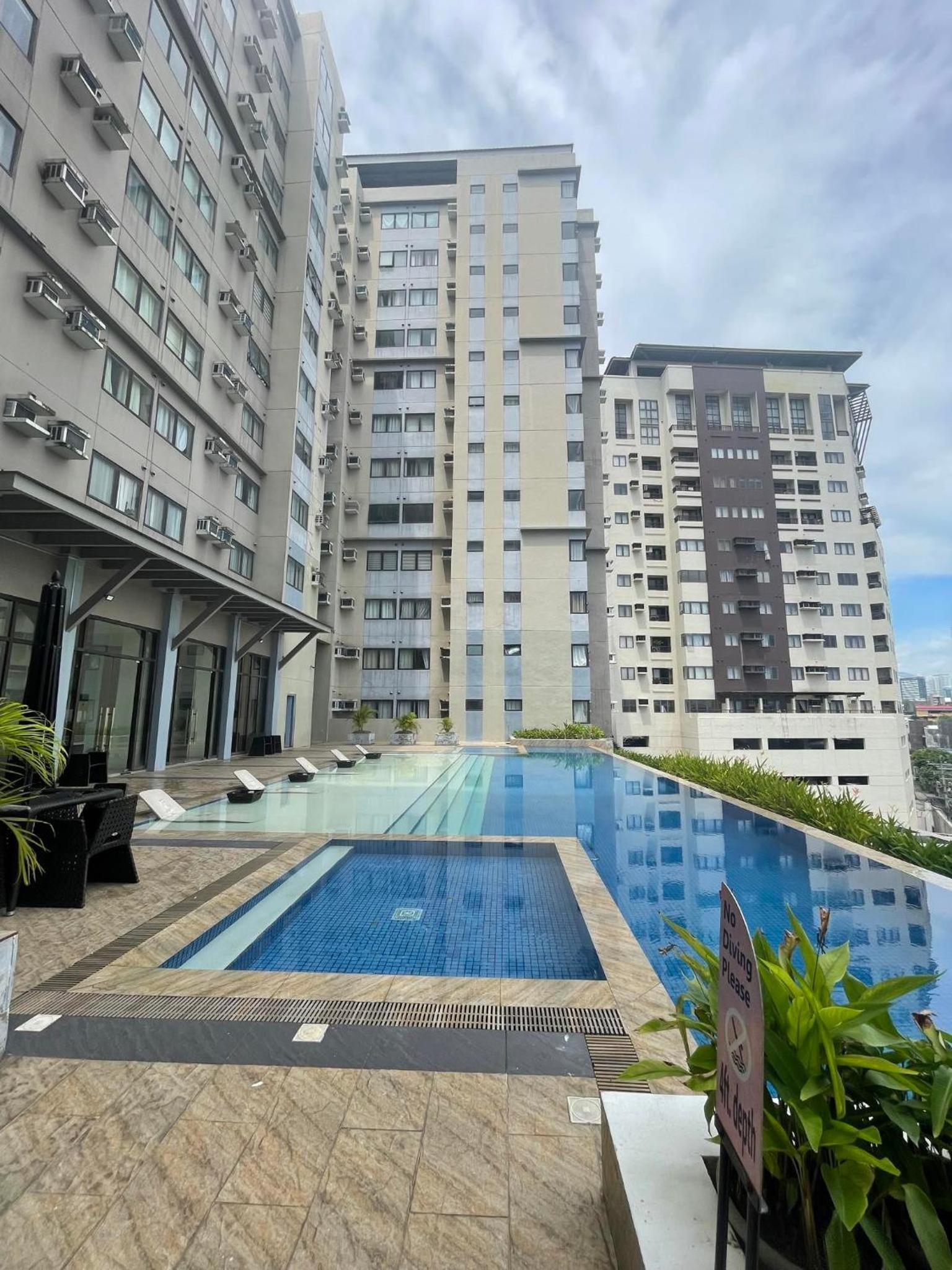 Studio Apartment With Harbour View photo 2