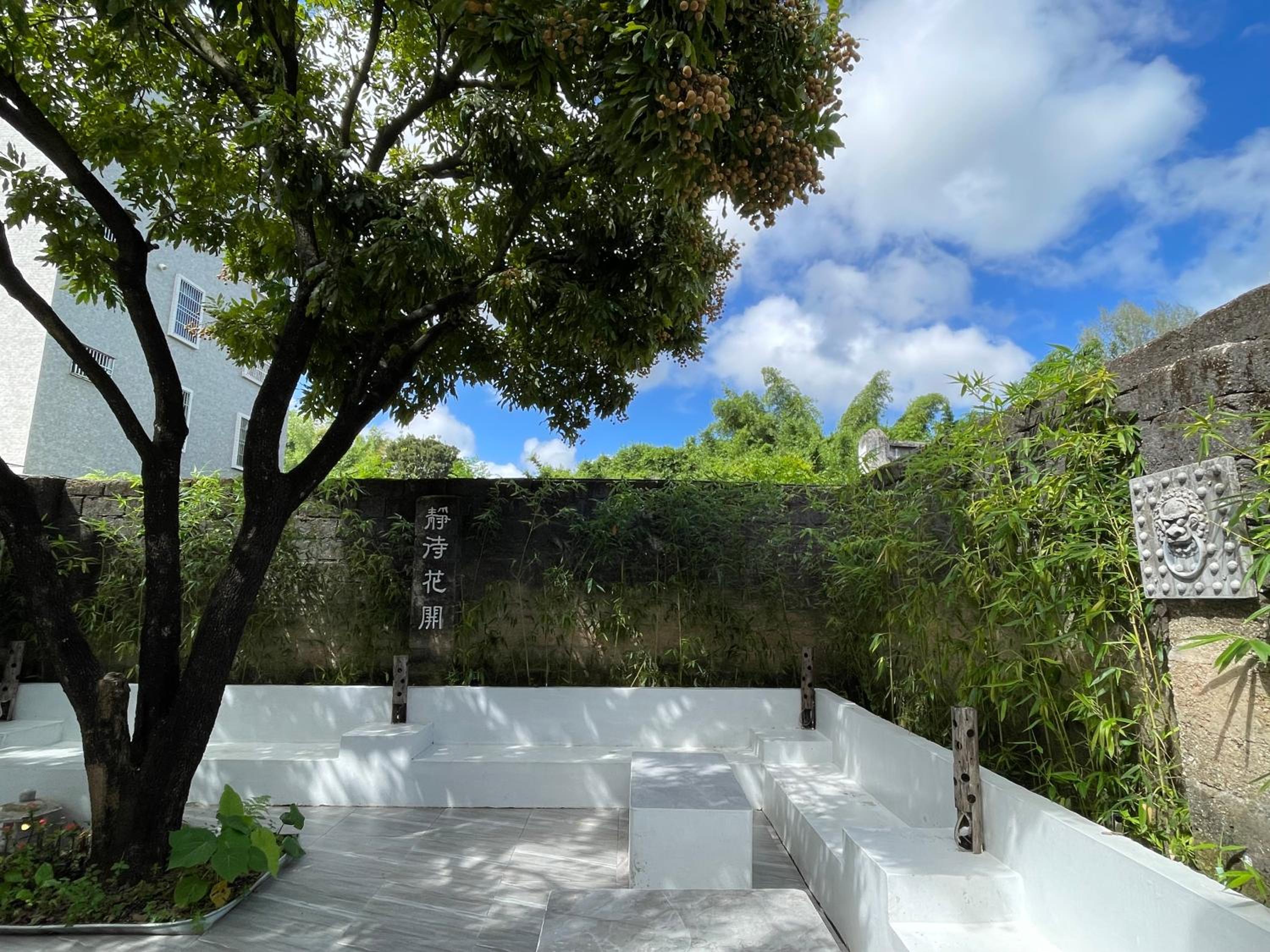 Double Room With Patio photo 2