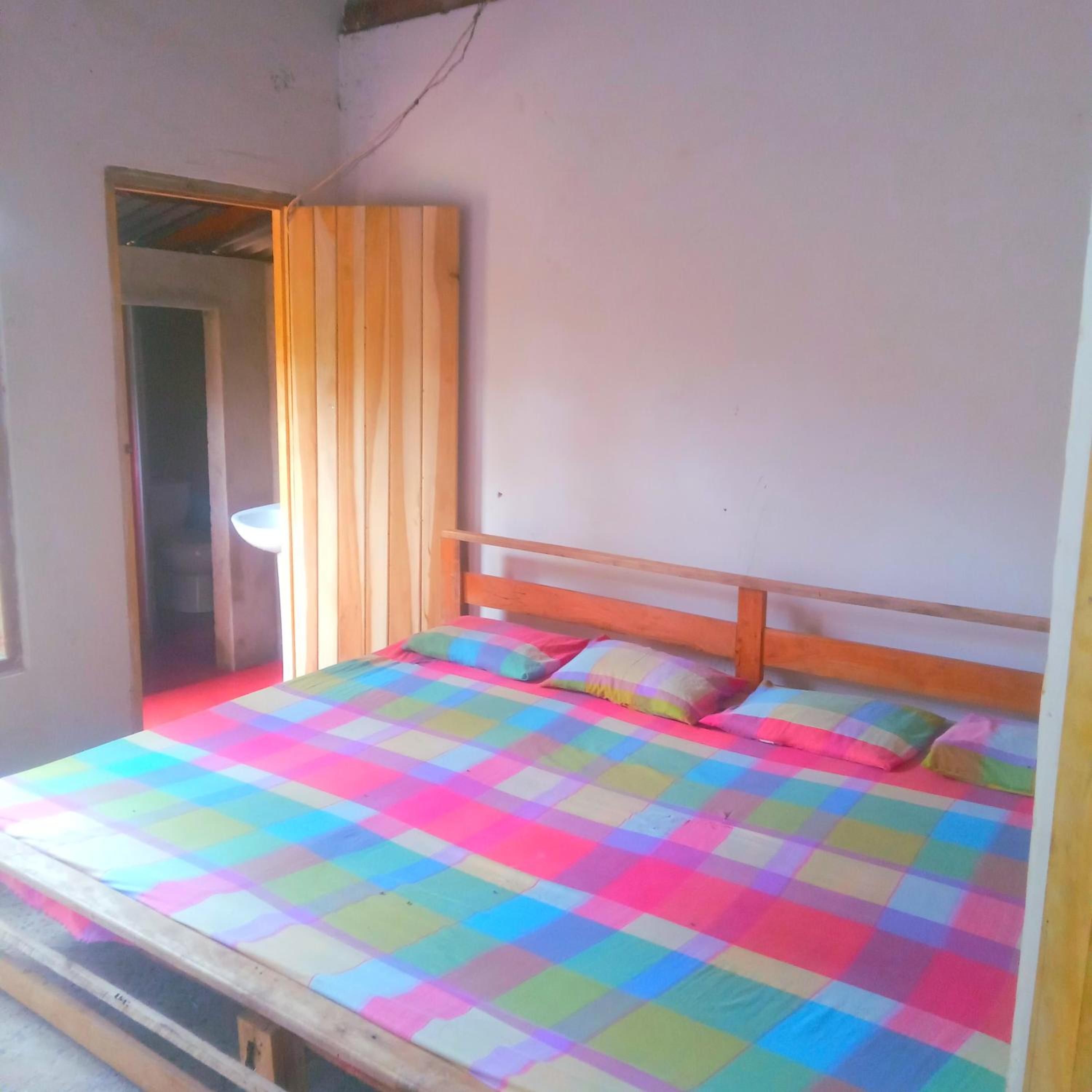 Budget Double Room photo 2