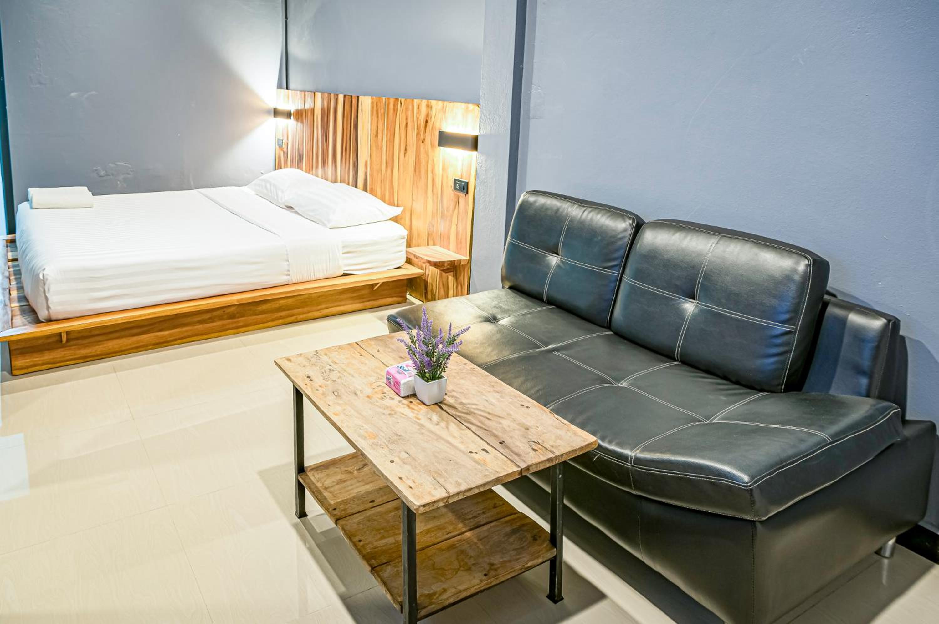 Superior Double or Twin Room - Photo 8