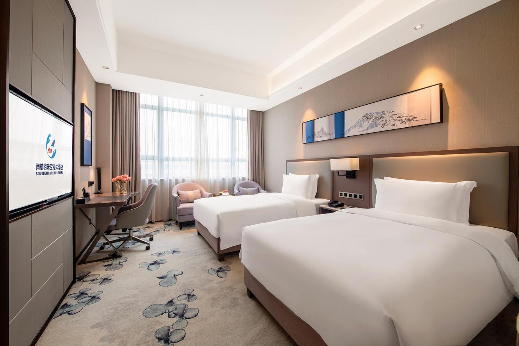 Elegant twin room