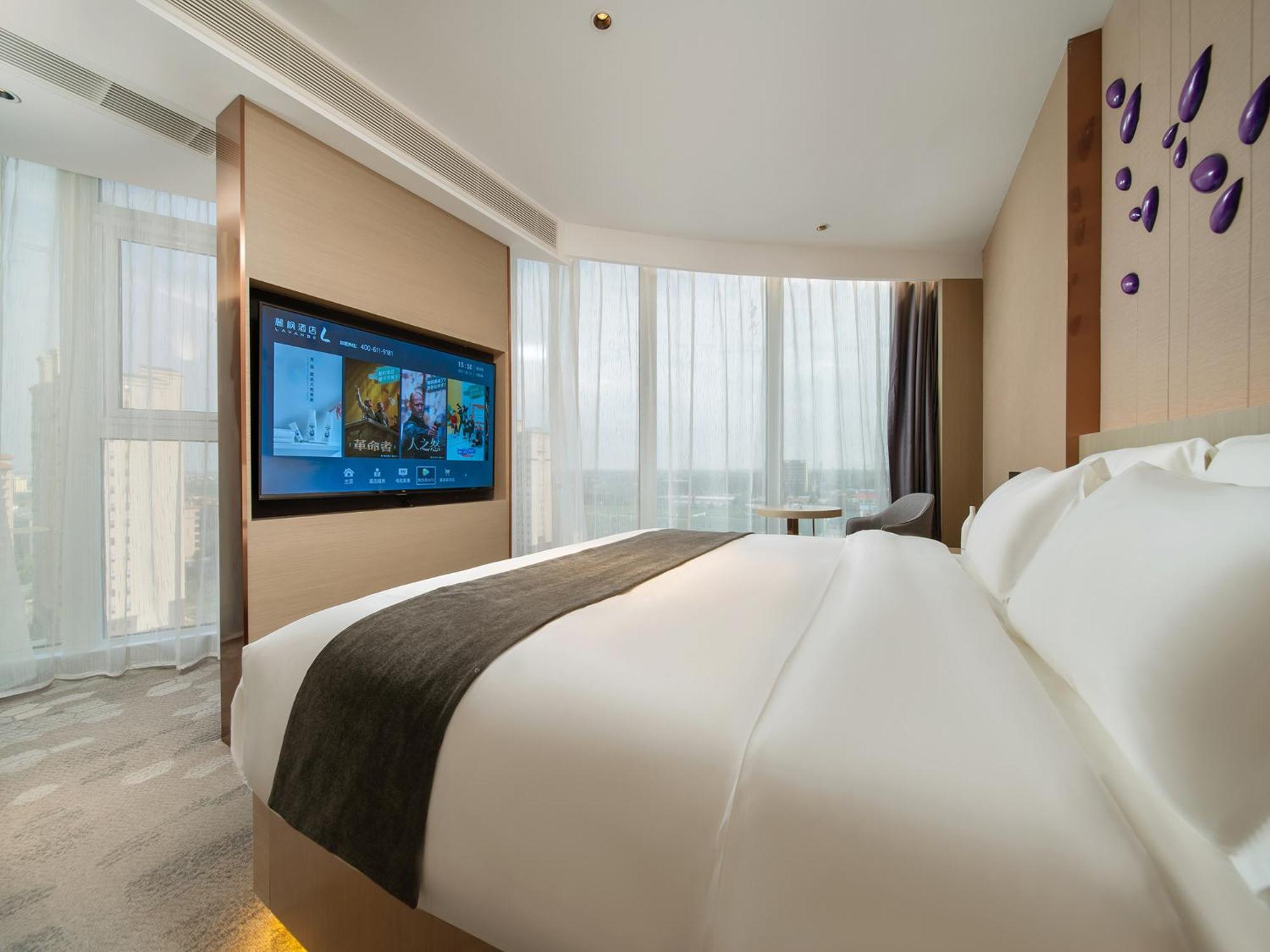 Deluxe Queen Room photo 1