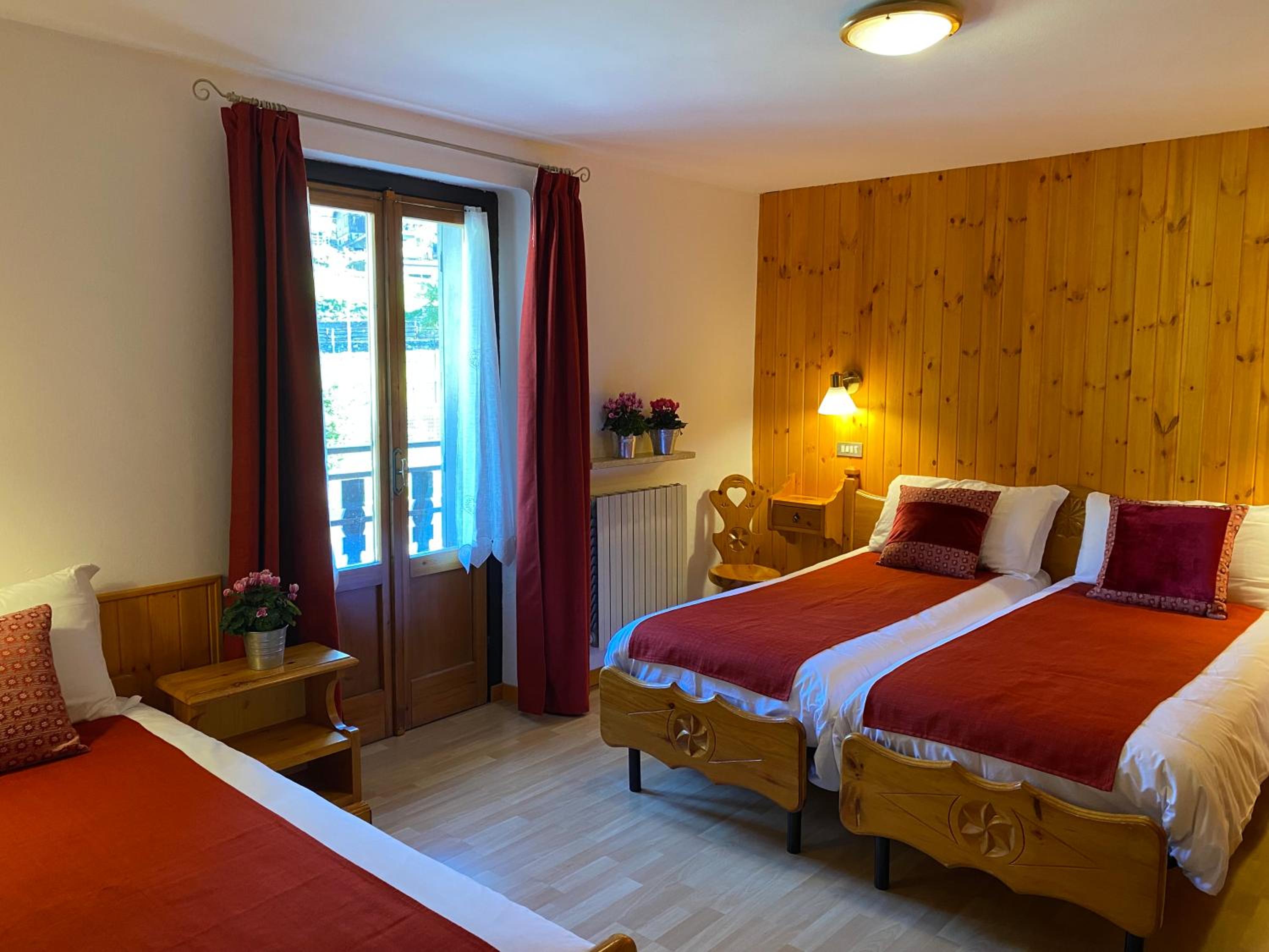 Triple Room photo 2