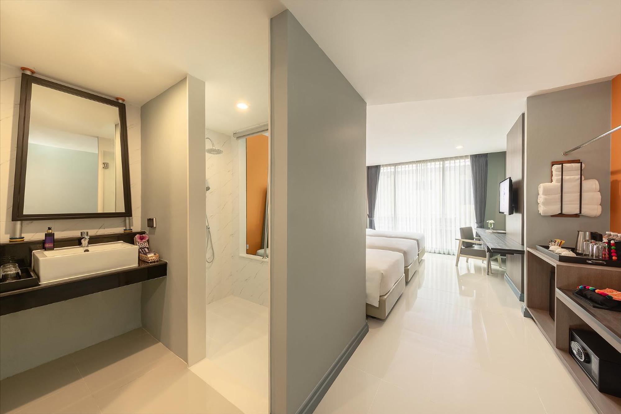 Superior Triple Room photo 3