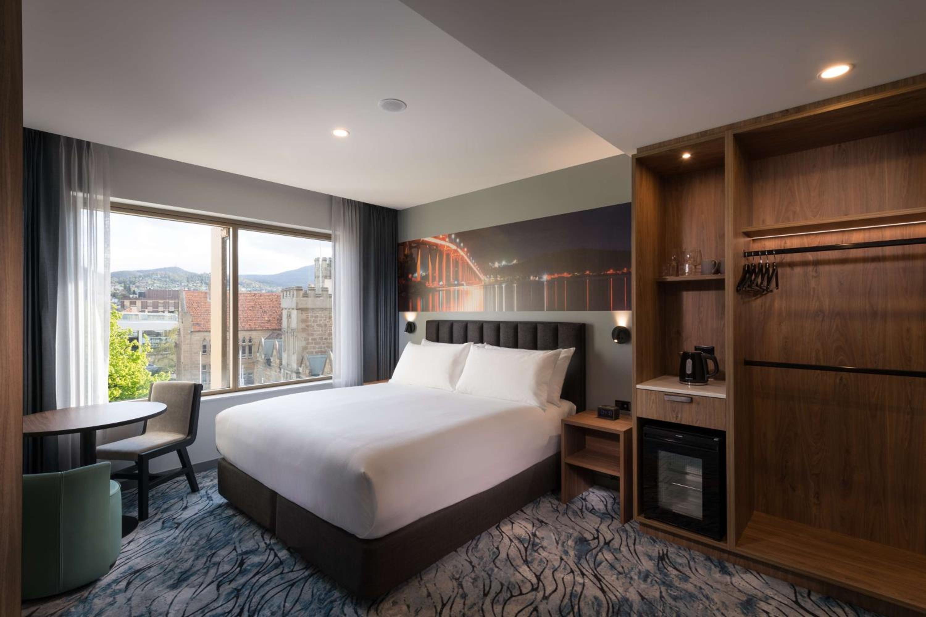King Room - Mobility Accessible