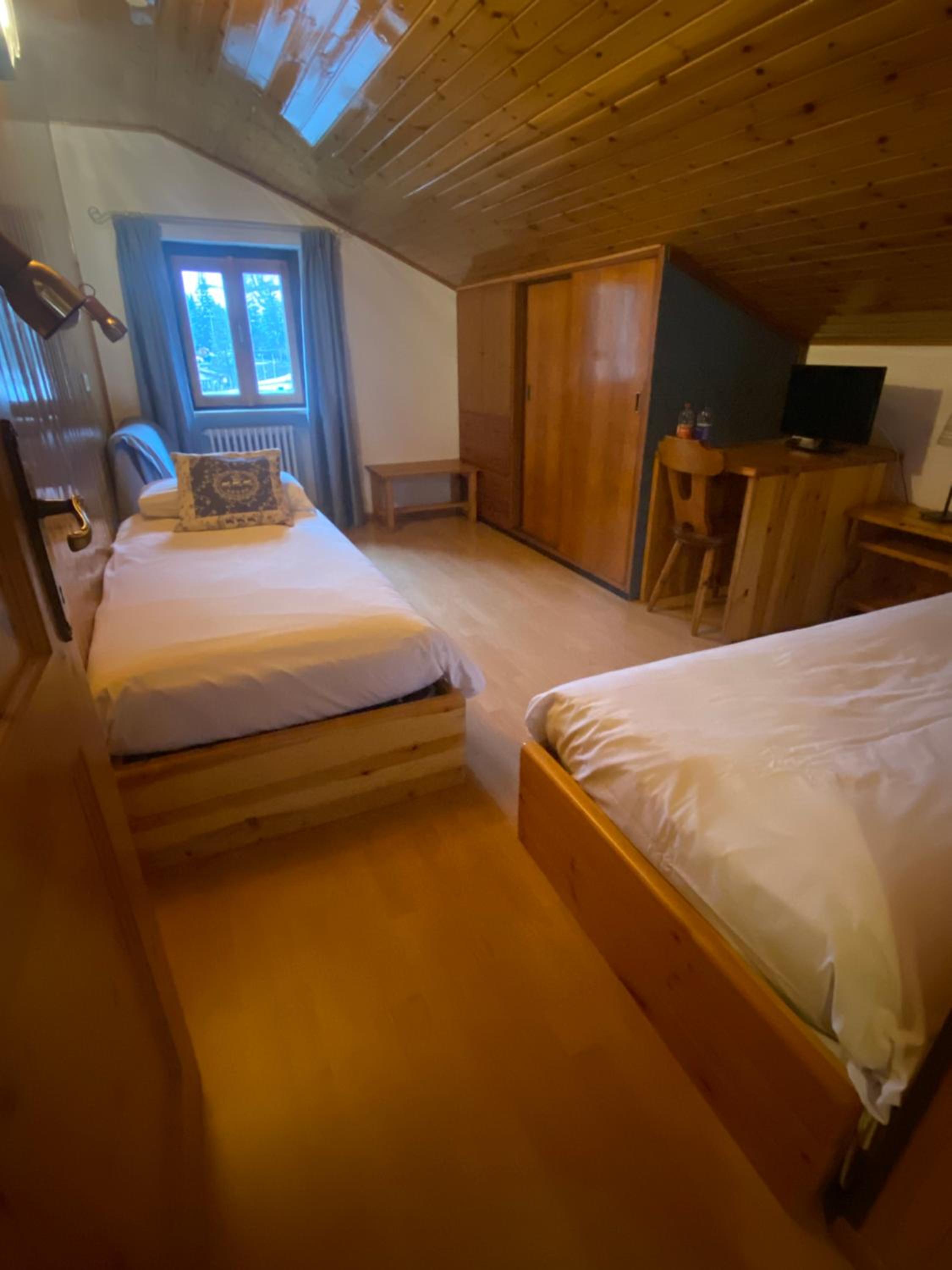 Two Connecting Double Rooms photo 1