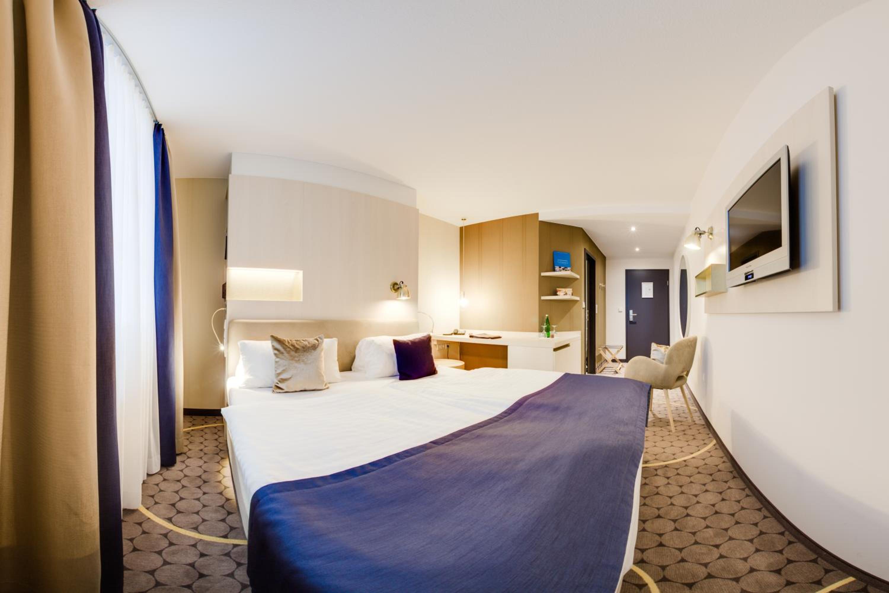 Double Room - Photo 3