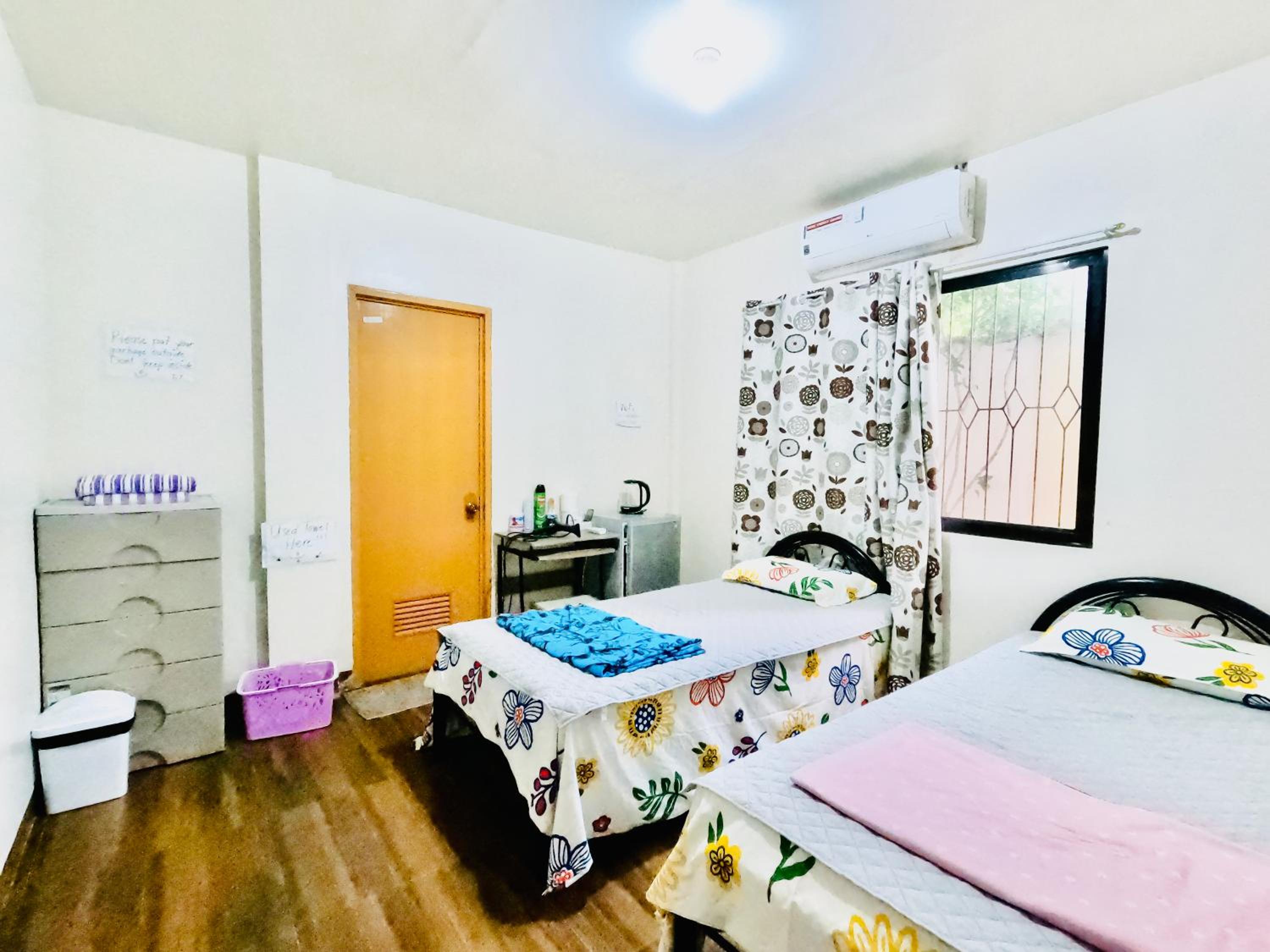 Twin Room with Private Bathroom photo 1