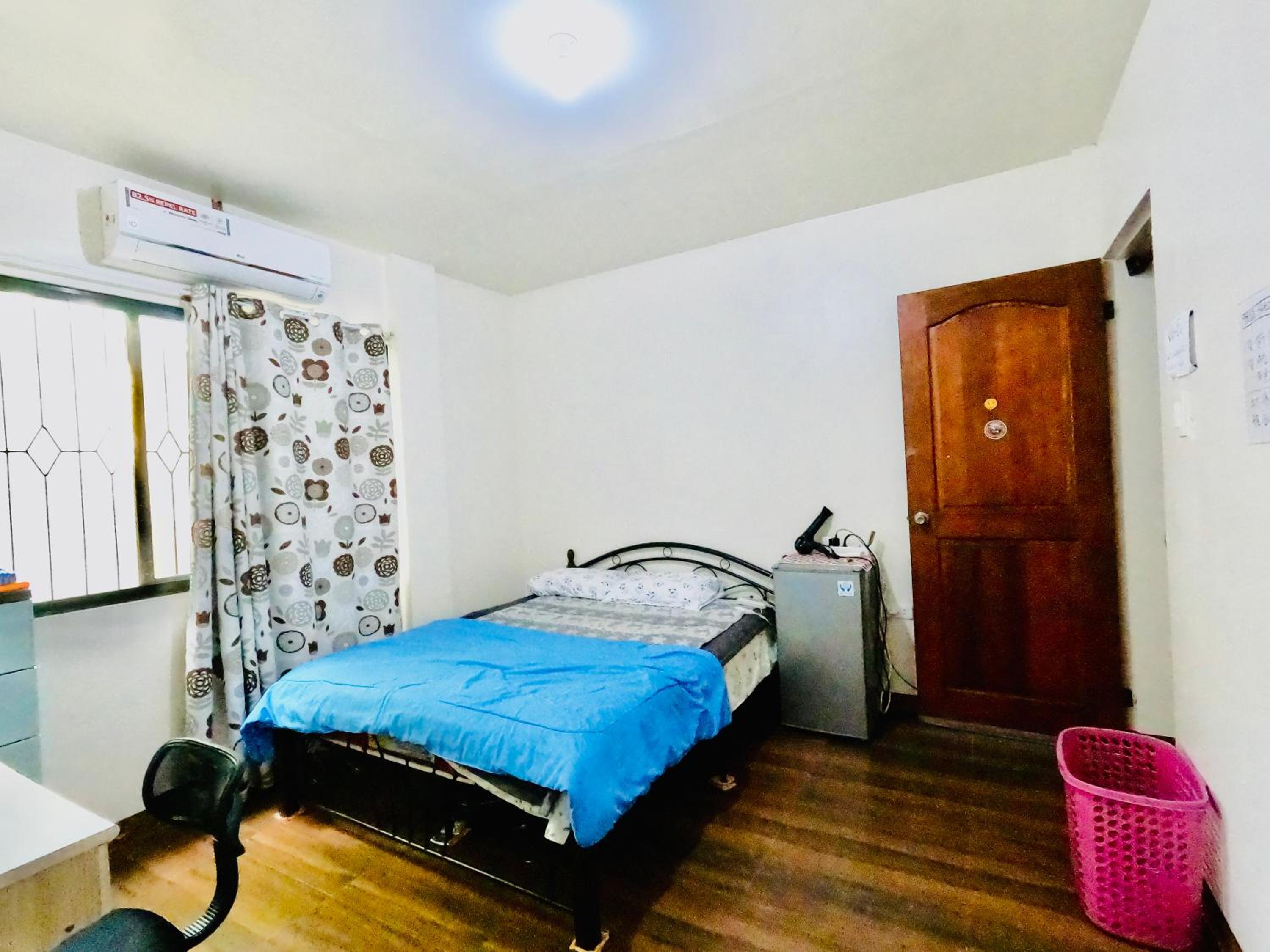 Double Room with Private Bathroom photo 1