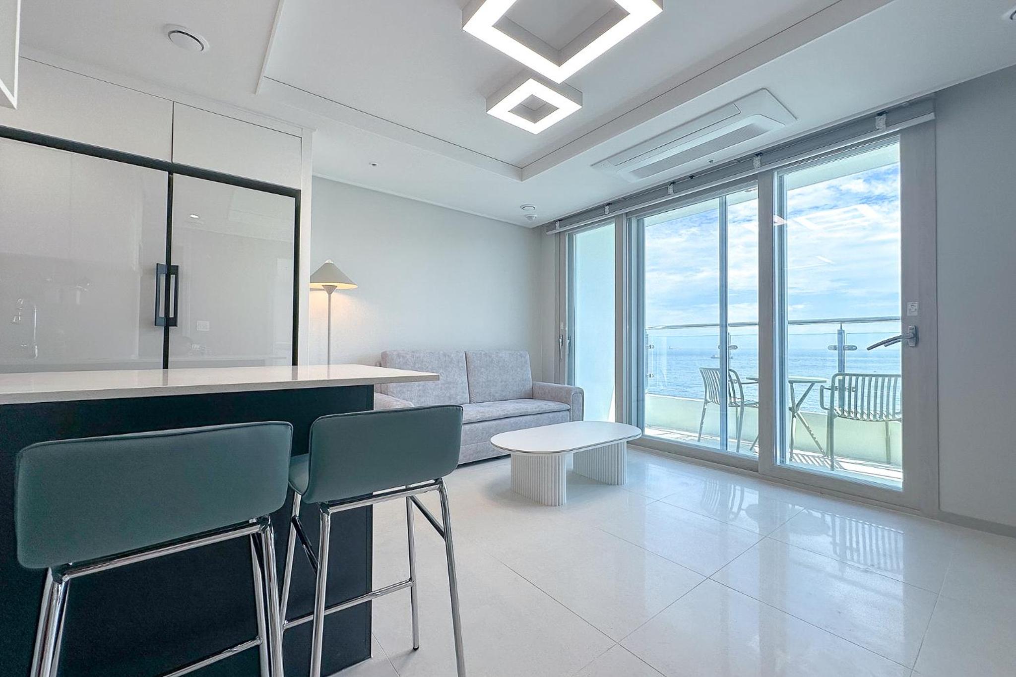 Double Room - Photo 28