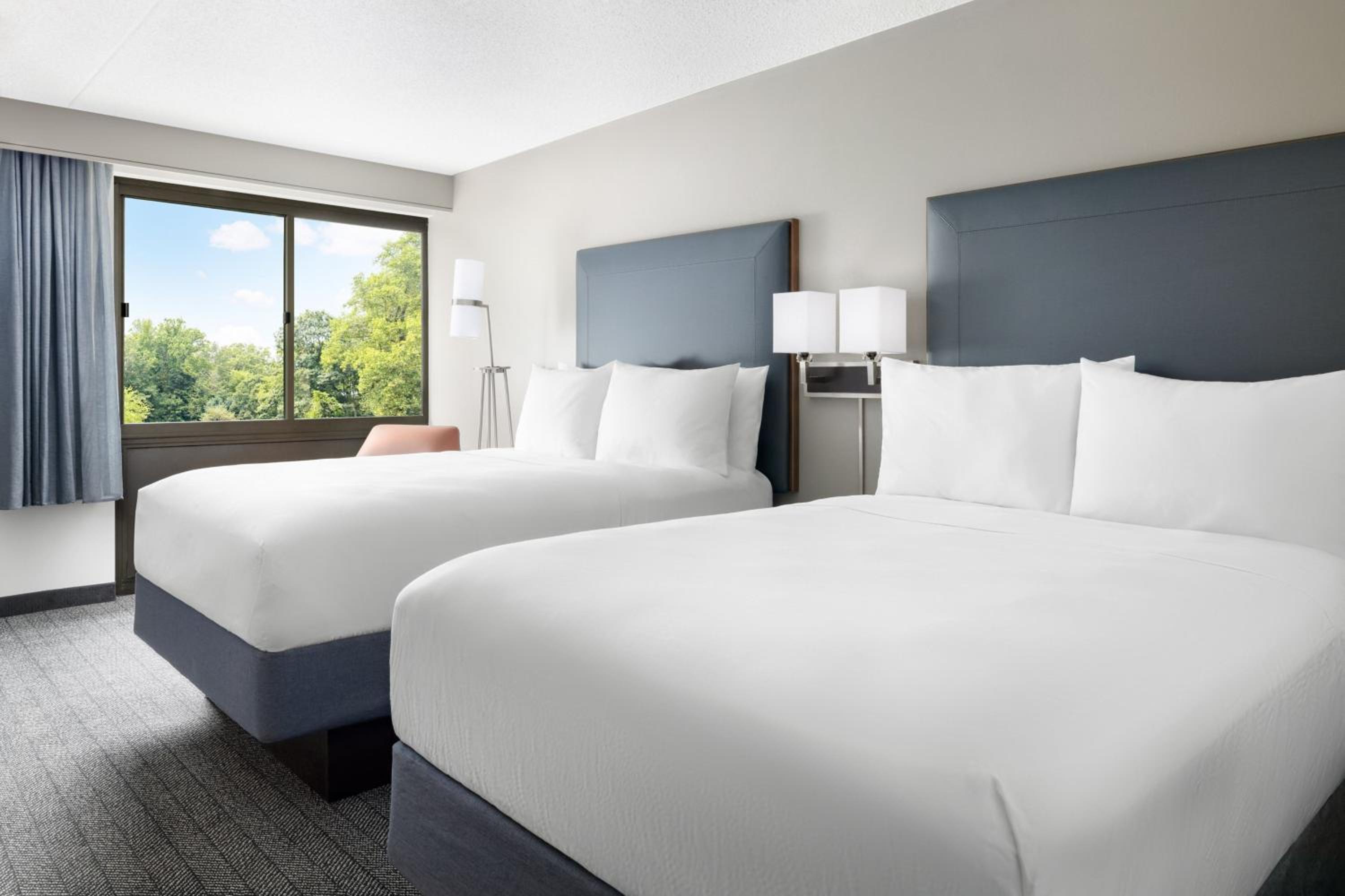Double Room with 2 Double Beds - Photo 12