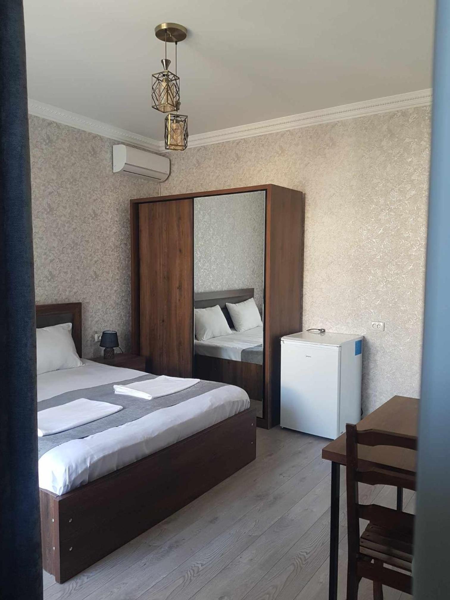 Double Room with Balcony photo 3