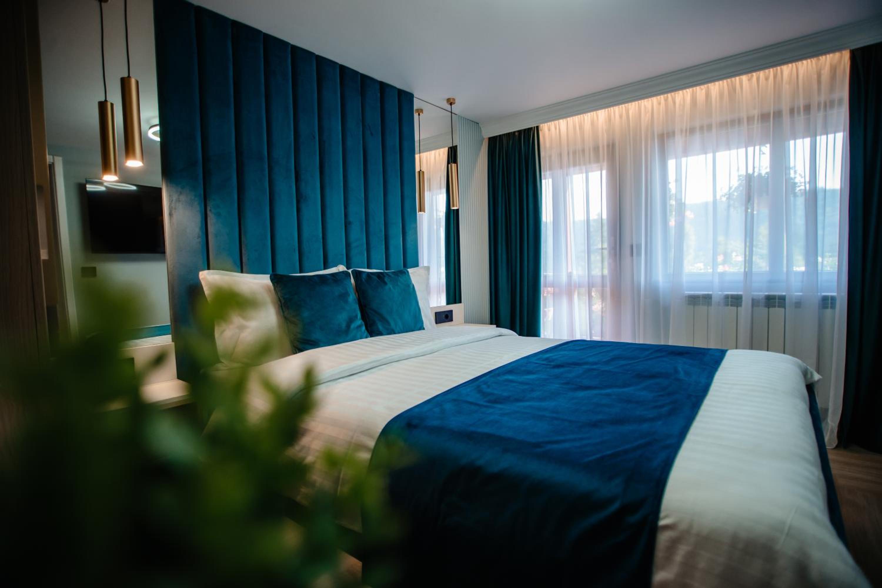 Luxury Triple Room