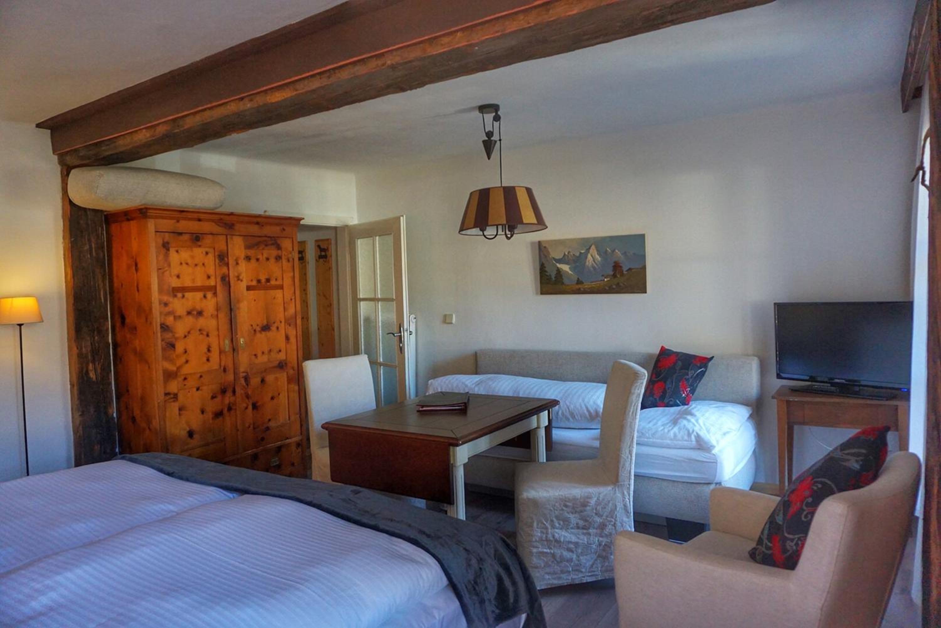 Junior Suite (2 Adults) - Photo 11