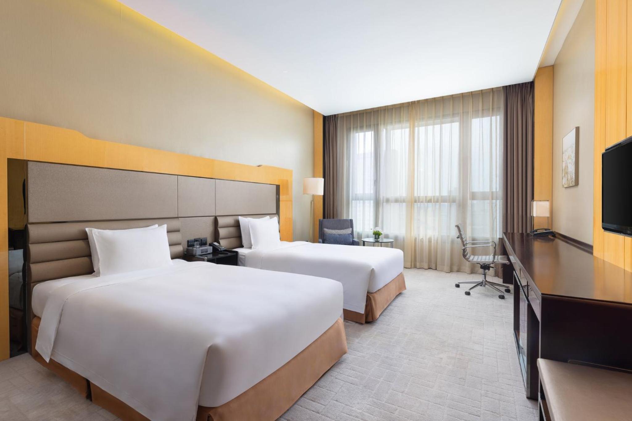 Standard Room thumbnail 6