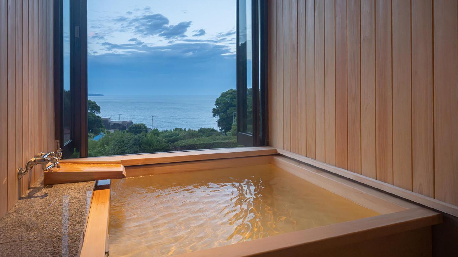 Japanese-Style Superior Room with Open-Air Bath - Photo 5