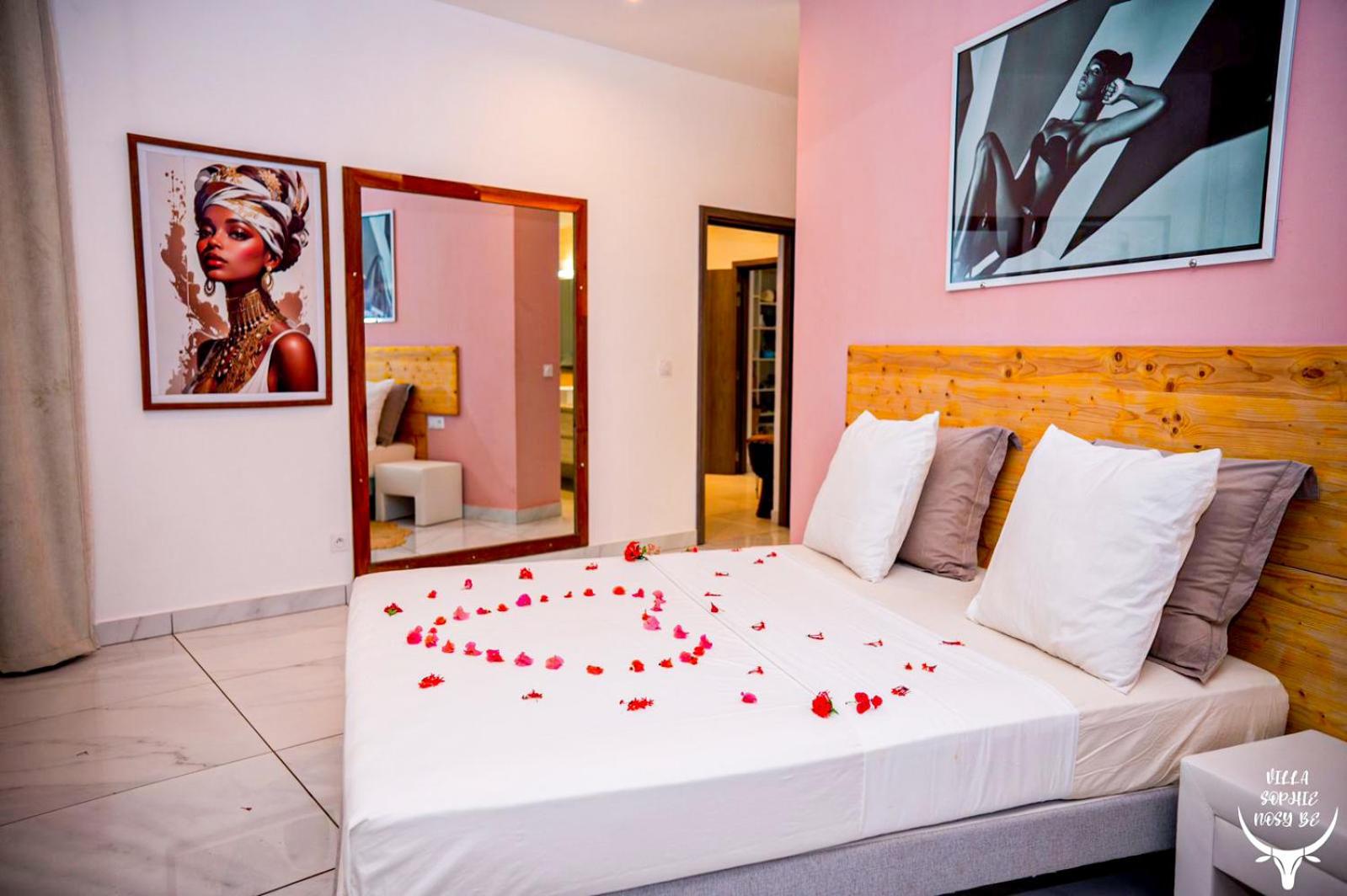 Deluxe Double Room With Balcony photo 1